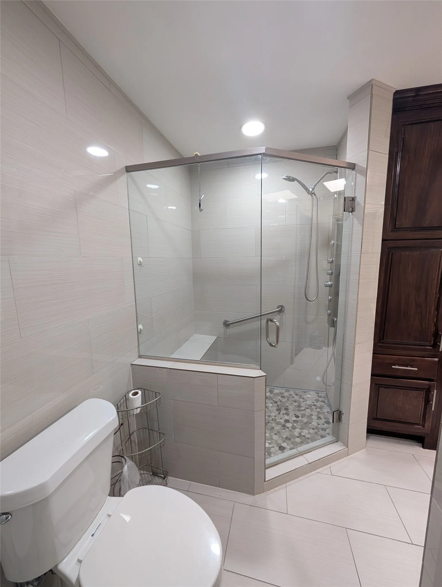 Condominium For Rent in Dallas County , 6646 E Lovers Lane 1105, Dallas, Texas 75214, 2 Bedroom, 2 Bathroom, Garage spaces, 1,031 Sqft, built in 1979, Preowned, mls#21255584, Real Estate Agent in Dallas, Homes For Rent in Dallas county, Homes For Rent in Dallas, Realtor in Dallas Texas, Real Estate Brokerage Independent Realty Texas, Luminita Cordes Realtor