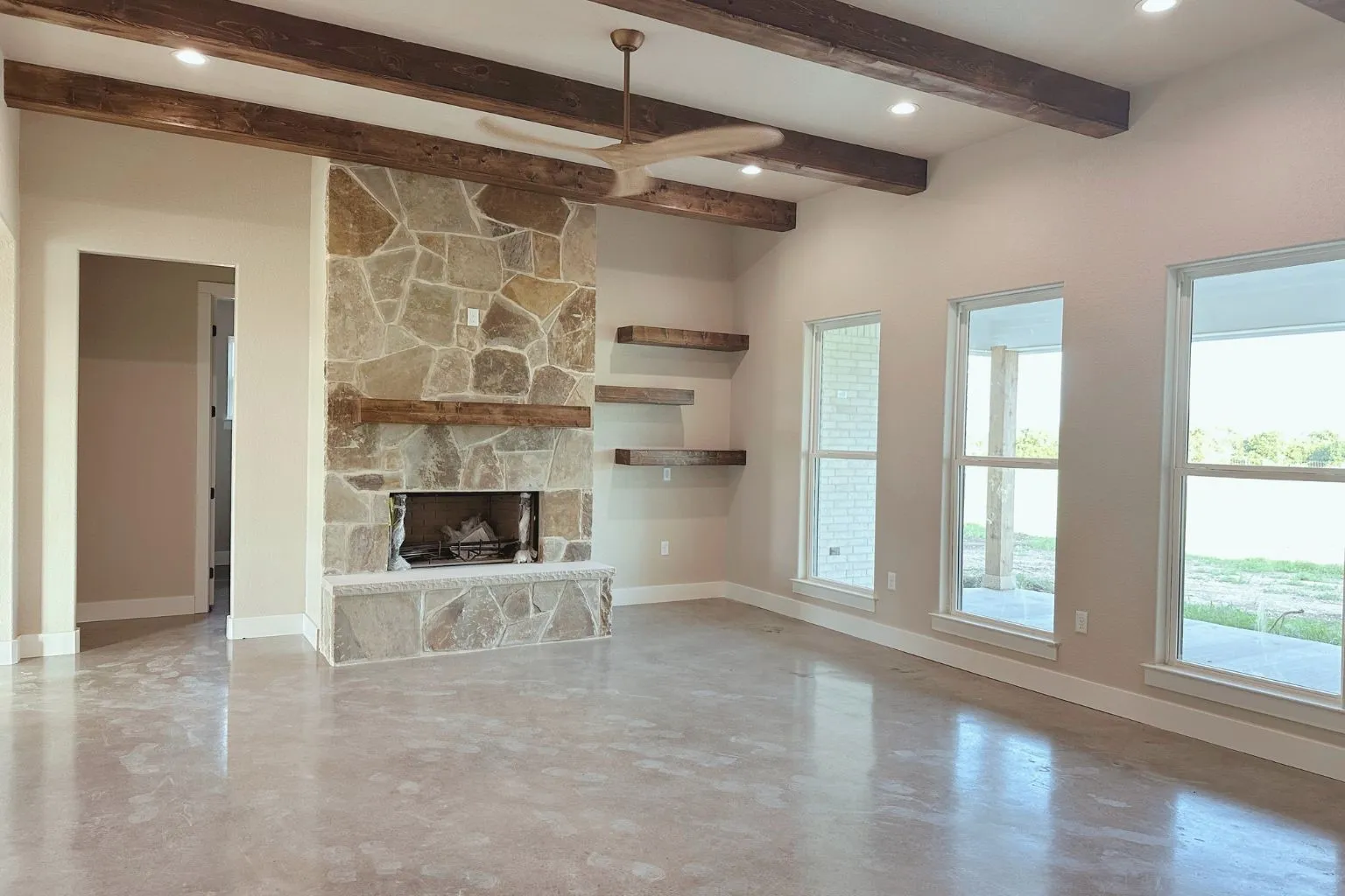 Single Family Residence For Sale in Parker County , 1054 Dove Hill Branch, Weatherford, Texas 76088, 4 Bedroom, 3 Bathroom, 3 Garage spaces, 2,347 Sqft, built in 2026, New Construction - Incomplete, mls#21252495, Real Estate Agent in Weatherford, Homes For Sale in Parker county, Homes For Sale in Weatherford, Realtor in Weatherford Texas, Real Estate Brokerage Independent Realty Texas, Luminita Cordes Realtor