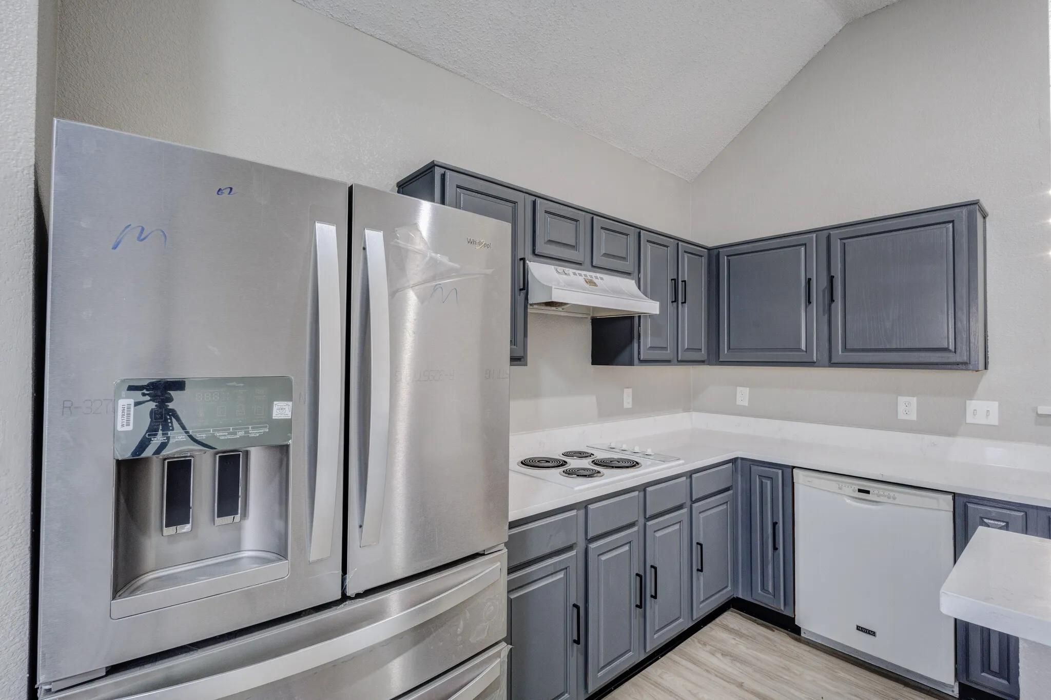 Single Family Residence For Sale in Tarrant County , 9049 Elbe Trail, Fort Worth, Texas 76118, 3 Bedroom, 2 Bathroom, 2 Garage spaces, 1,876 Sqft, built in 1996, Preowned, mls#21255577, Real Estate Agent in Fort Worth, Homes For Sale in Tarrant county, Homes For Sale in Fort Worth, Realtor in Fort Worth Texas, Real Estate Brokerage Independent Realty Texas, Luminita Cordes Realtor