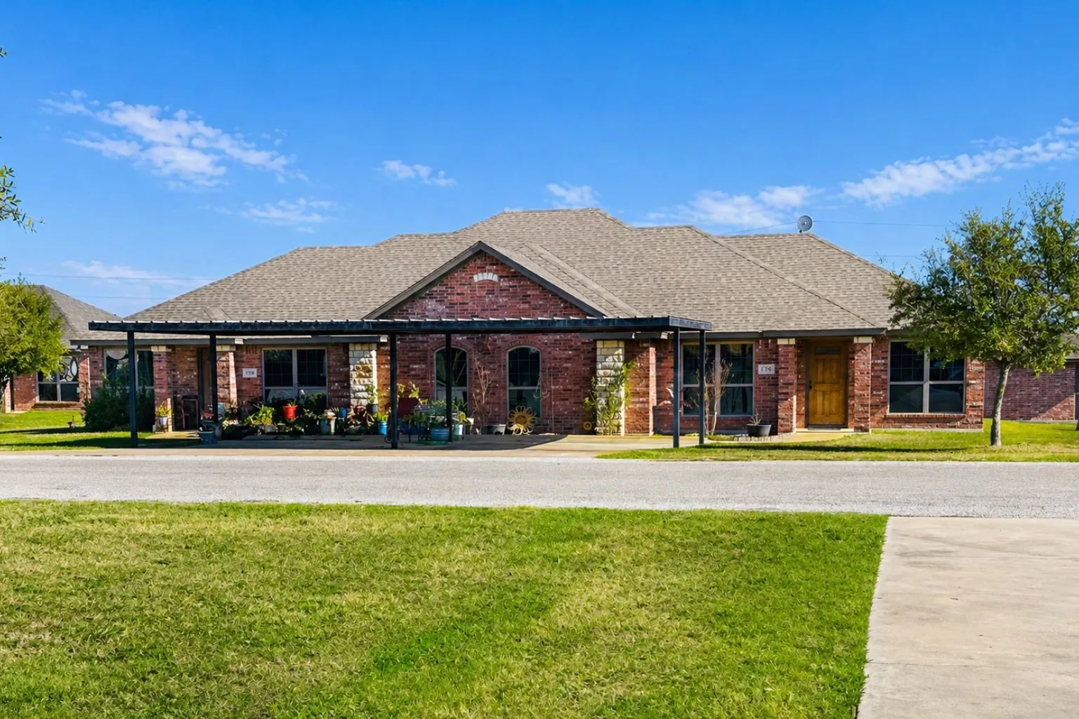 Duplex For Sale in Parker County , 155 Gibson Lane 155 - 169 Odd Numbers, Weatherford, Texas 76088, 0, 0, Garage spaces, 0 Sqft, built in 2009, Preowned, Price $2,000,000, mls#21254633, Real Estate Agent in Weatherford, Homes For Sale in Parker county, Homes For Sale in Weatherford, Realtor in Weatherford Texas, Real Estate Brokerage Independent Realty Texas, Luminita Cordes Realtor