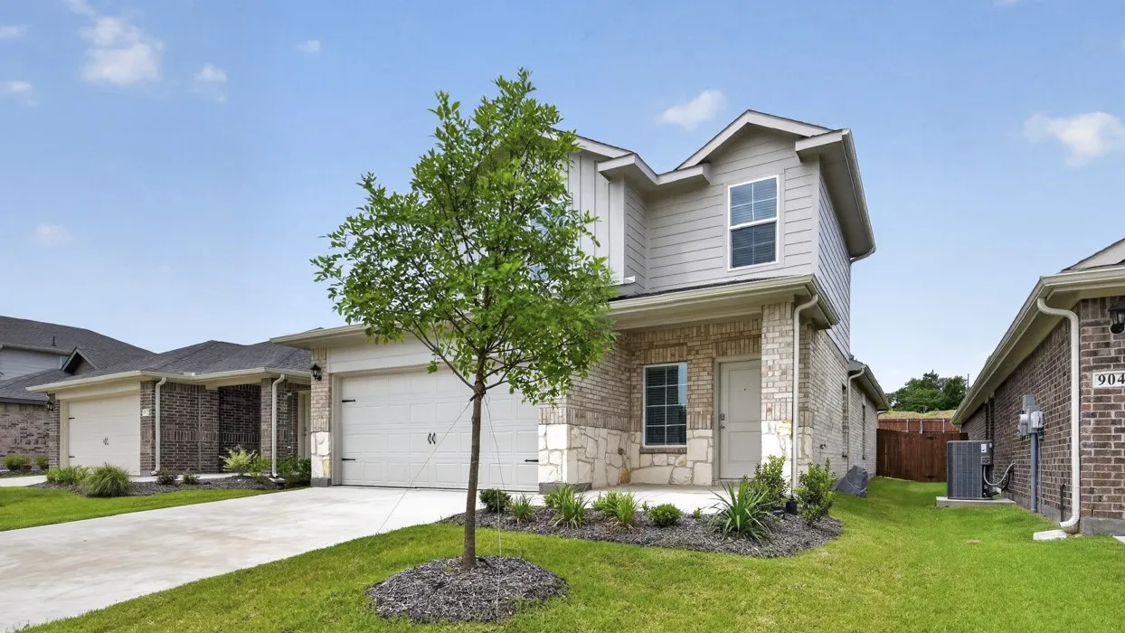 Single Family Residence For Sale in Grayson County , 908 Jefferson Way, Sherman, Texas 75090, 3 Bedroom, 3 Bathroom, 2 Garage spaces, 1,893 Sqft, built in 2025, New Construction - Complete, mls#21255759, Real Estate Agent in Sherman, Homes For Sale in Grayson county, Homes For Sale in Sherman, Realtor in Sherman Texas, Real Estate Brokerage Independent Realty Texas, Luminita Cordes Realtor