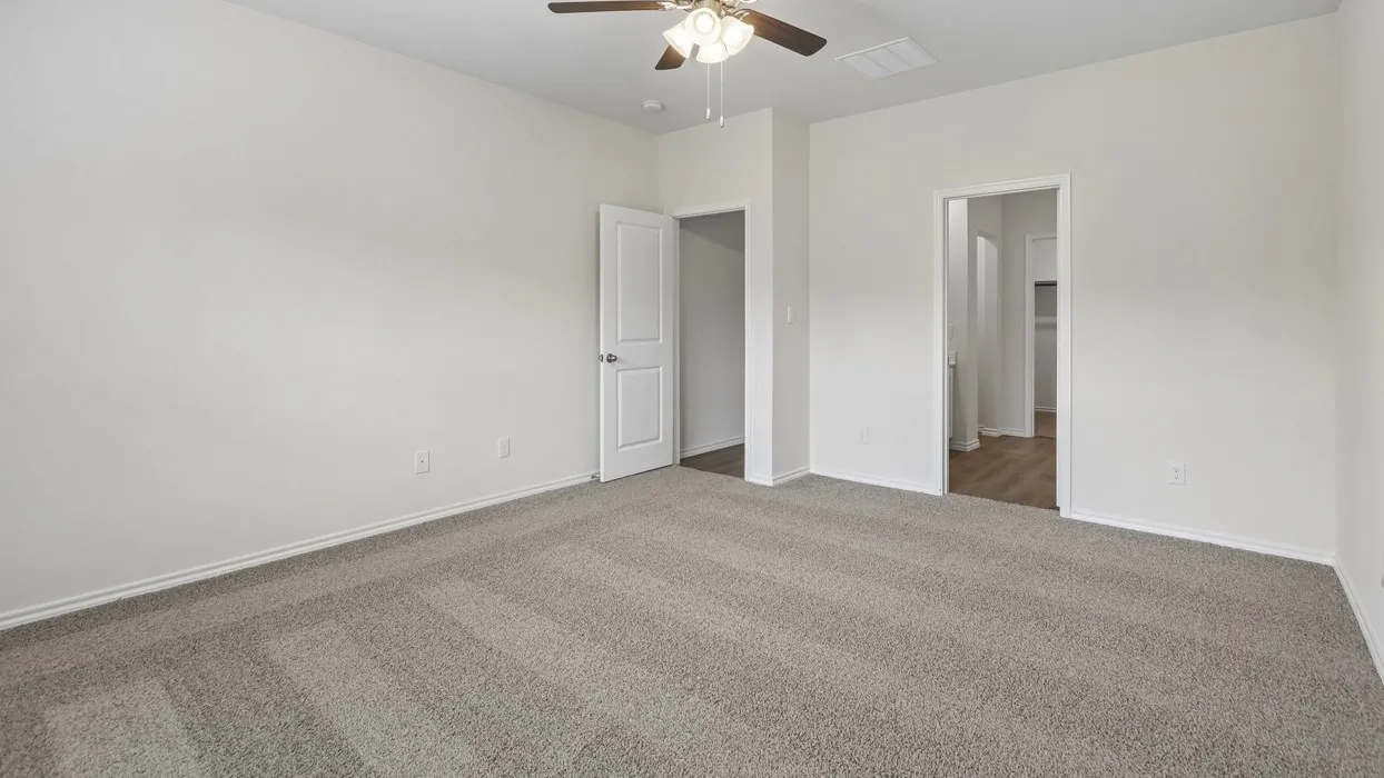 Single Family Residence For Sale in Grayson County , 928 Jefferson Way, Sherman, Texas 75090, 3 Bedroom, 3 Bathroom, 2 Garage spaces, 1,893 Sqft, built in 2025, New Construction - Complete, Price $299,990, mls#21255794, Real Estate Agent in Sherman, Homes For Sale in Grayson county, Homes For Sale in Sherman, Realtor in Sherman Texas, Real Estate Brokerage Independent Realty Texas, Luminita Cordes Realtor