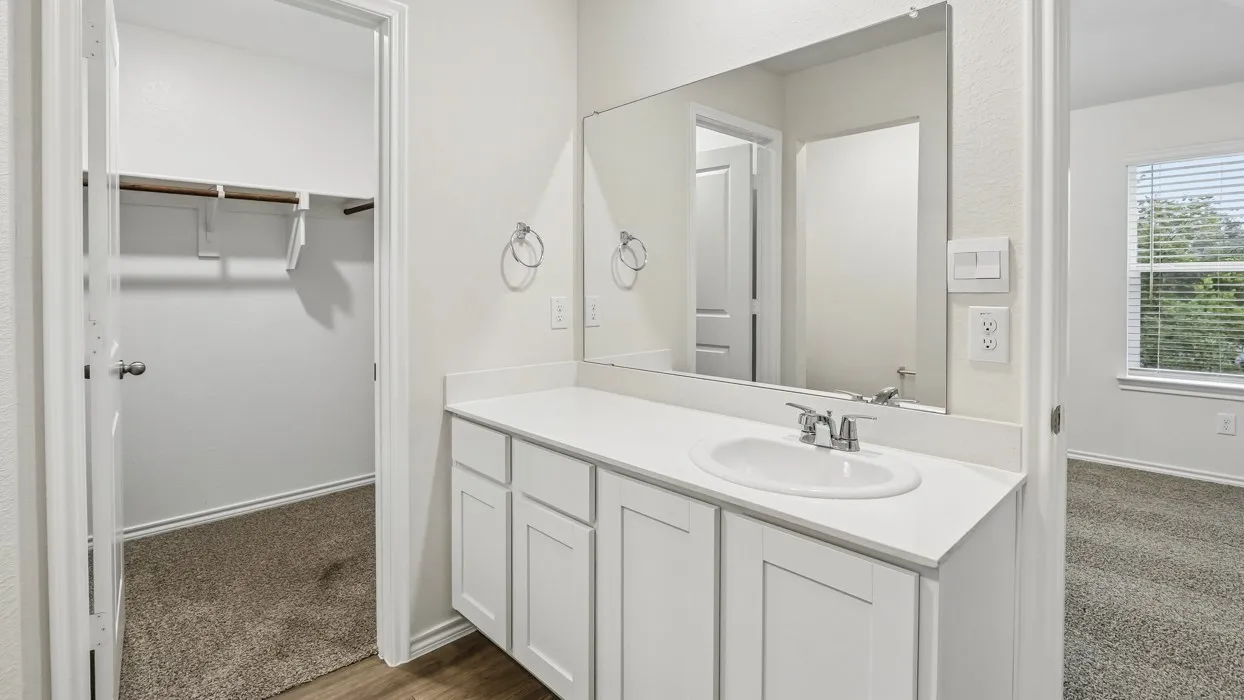 Single Family Residence For Sale in Grayson County , 913 Jefferson Way, Sherman, Texas 75090, 3 Bedroom, 2 Bathroom, 2 Garage spaces, 1,335 Sqft, built in 2025, New Construction - Complete, mls#21255805, Real Estate Agent in Sherman, Homes For Sale in Grayson county, Homes For Sale in Sherman, Realtor in Sherman Texas, Real Estate Brokerage Independent Realty Texas, Luminita Cordes Realtor