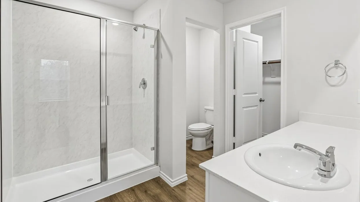 Single Family Residence For Sale in Grayson County , 913 Jefferson Way, Sherman, Texas 75090, 3 Bedroom, 2 Bathroom, 2 Garage spaces, 1,335 Sqft, built in 2025, New Construction - Complete, mls#21255805, Real Estate Agent in Sherman, Homes For Sale in Grayson county, Homes For Sale in Sherman, Realtor in Sherman Texas, Real Estate Brokerage Independent Realty Texas, Luminita Cordes Realtor