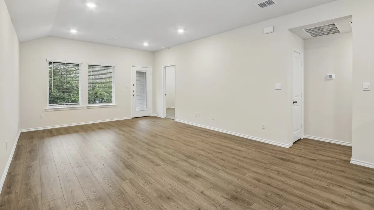 Single Family Residence For Sale in Grayson County , 913 Jefferson Way, Sherman, Texas 75090, 3 Bedroom, 2 Bathroom, 2 Garage spaces, 1,335 Sqft, built in 2025, New Construction - Complete, mls#21255805, Real Estate Agent in Sherman, Homes For Sale in Grayson county, Homes For Sale in Sherman, Realtor in Sherman Texas, Real Estate Brokerage Independent Realty Texas, Luminita Cordes Realtor