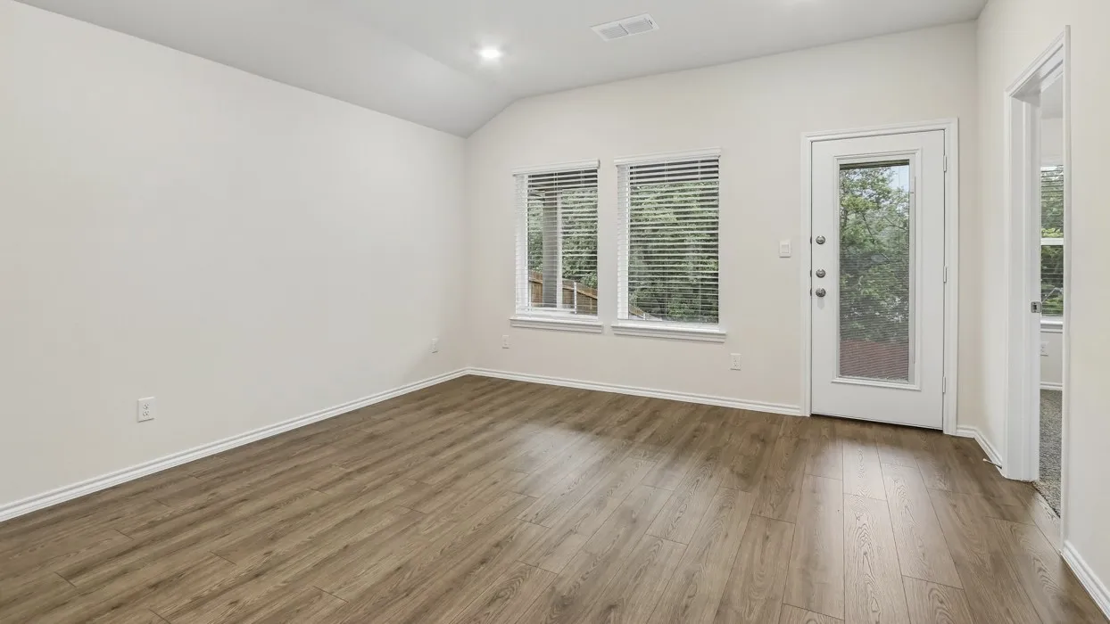 Single Family Residence For Sale in Grayson County , 913 Jefferson Way, Sherman, Texas 75090, 3 Bedroom, 2 Bathroom, 2 Garage spaces, 1,335 Sqft, built in 2025, New Construction - Complete, mls#21255805, Real Estate Agent in Sherman, Homes For Sale in Grayson county, Homes For Sale in Sherman, Realtor in Sherman Texas, Real Estate Brokerage Independent Realty Texas, Luminita Cordes Realtor
