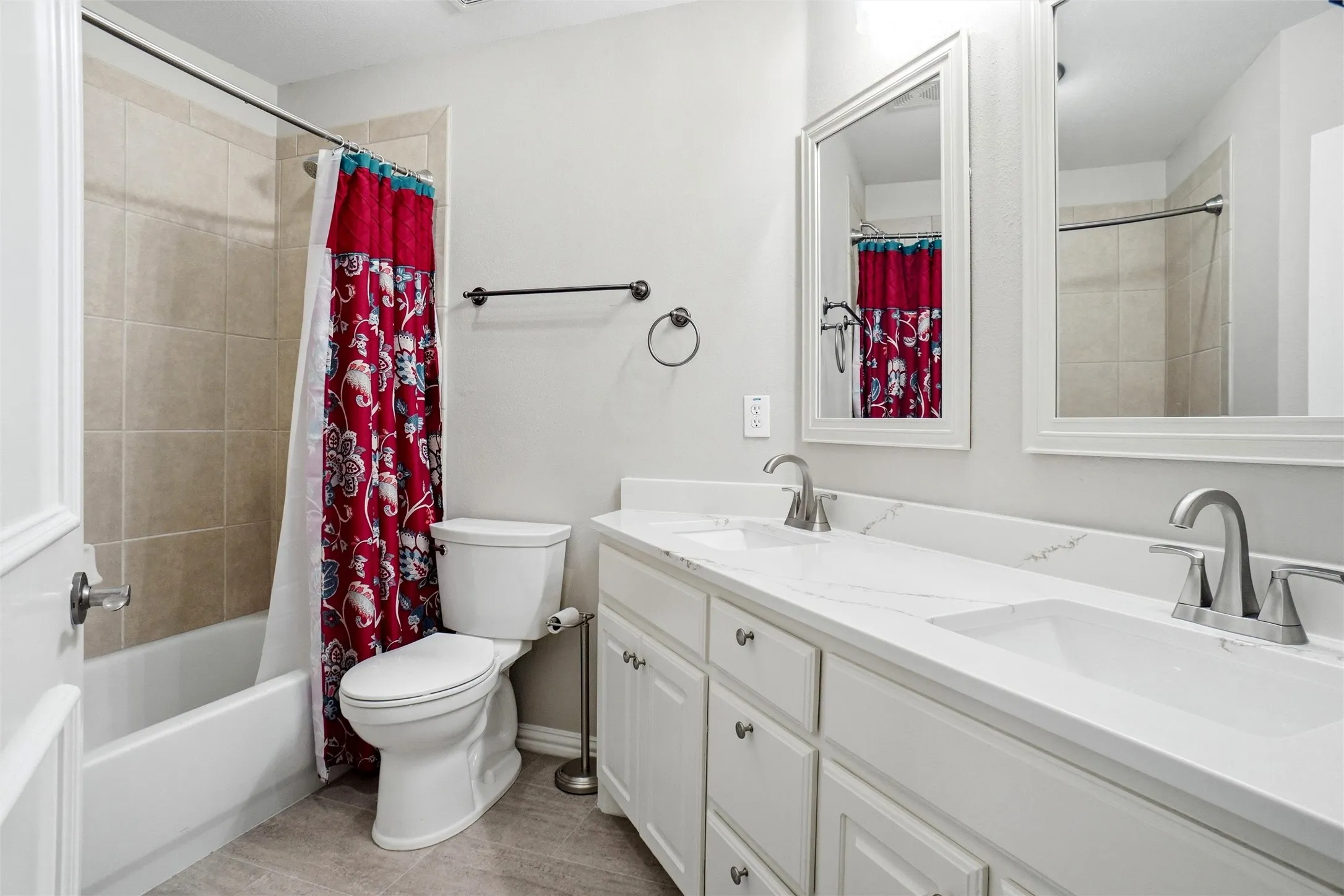 Secondary Bathroom Upstairs