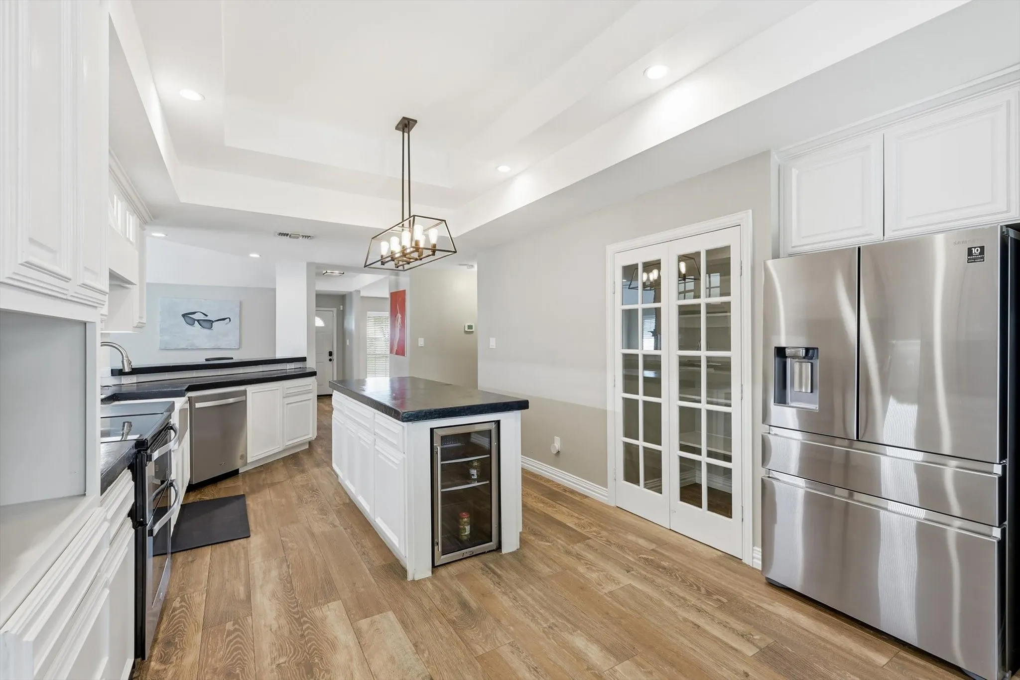 Single Family Residence For Sale in Dallas County , 1810 Apache Trail, Mesquite, Texas 75149, 3 Bedroom, 2 Bathroom, Garage spaces, 2,225 Sqft, built in 1987, mls#21255590, Real Estate Agent in Mesquite, Homes For Sale in Dallas county, Homes For Sale in Mesquite, Realtor in Mesquite Texas, Real Estate Brokerage Independent Realty Texas, Luminita Cordes Realtor