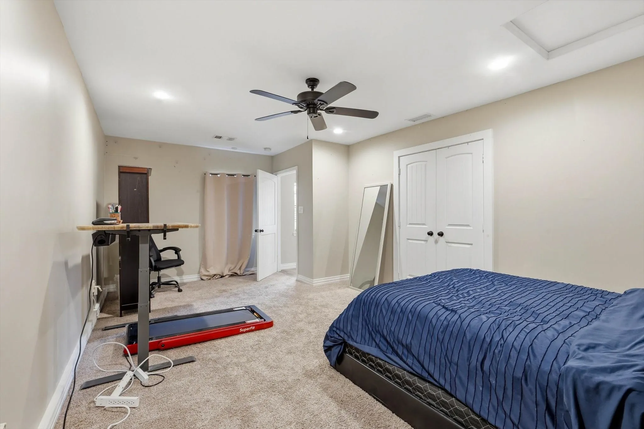 Single Family Residence For Sale in Dallas County , 1810 Apache Trail, Mesquite, Texas 75149, 3 Bedroom, 2 Bathroom, Garage spaces, 2,225 Sqft, built in 1987, mls#21255590, Real Estate Agent in Mesquite, Homes For Sale in Dallas county, Homes For Sale in Mesquite, Realtor in Mesquite Texas, Real Estate Brokerage Independent Realty Texas, Luminita Cordes Realtor