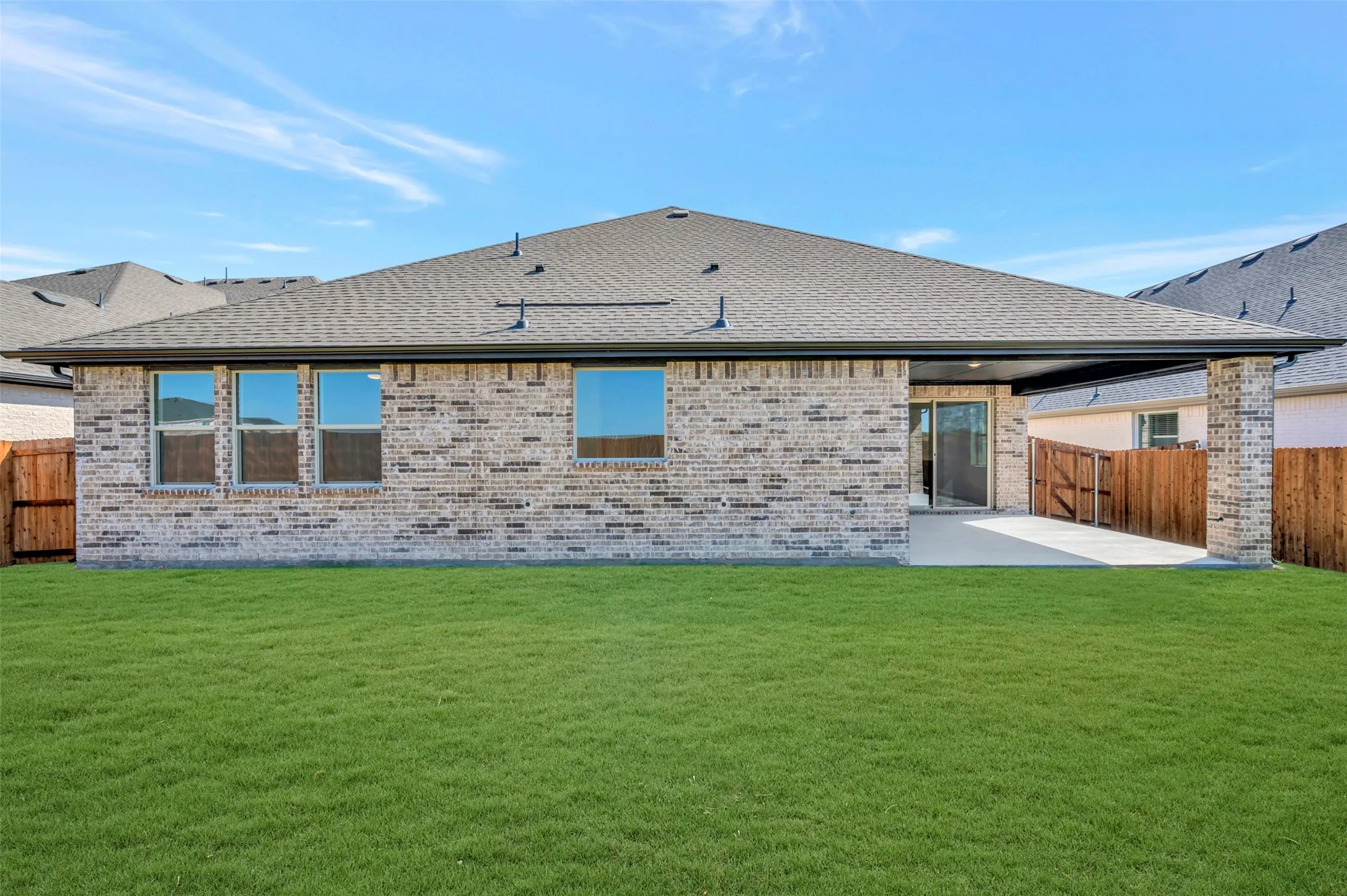 Single Family Residence For Sale in Collin County , 1209 Honey Falls Lane, Lavon, Texas 75166, 4 Bedroom, 3 Bathroom, 3 Garage spaces, 2,825 Sqft, built in 2026, New Construction - Incomplete, mls#21255851, Real Estate Agent in Lavon, Homes For Sale in Collin county, Homes For Sale in Lavon, Realtor in Lavon Texas, Real Estate Brokerage Independent Realty Texas, Luminita Cordes Realtor