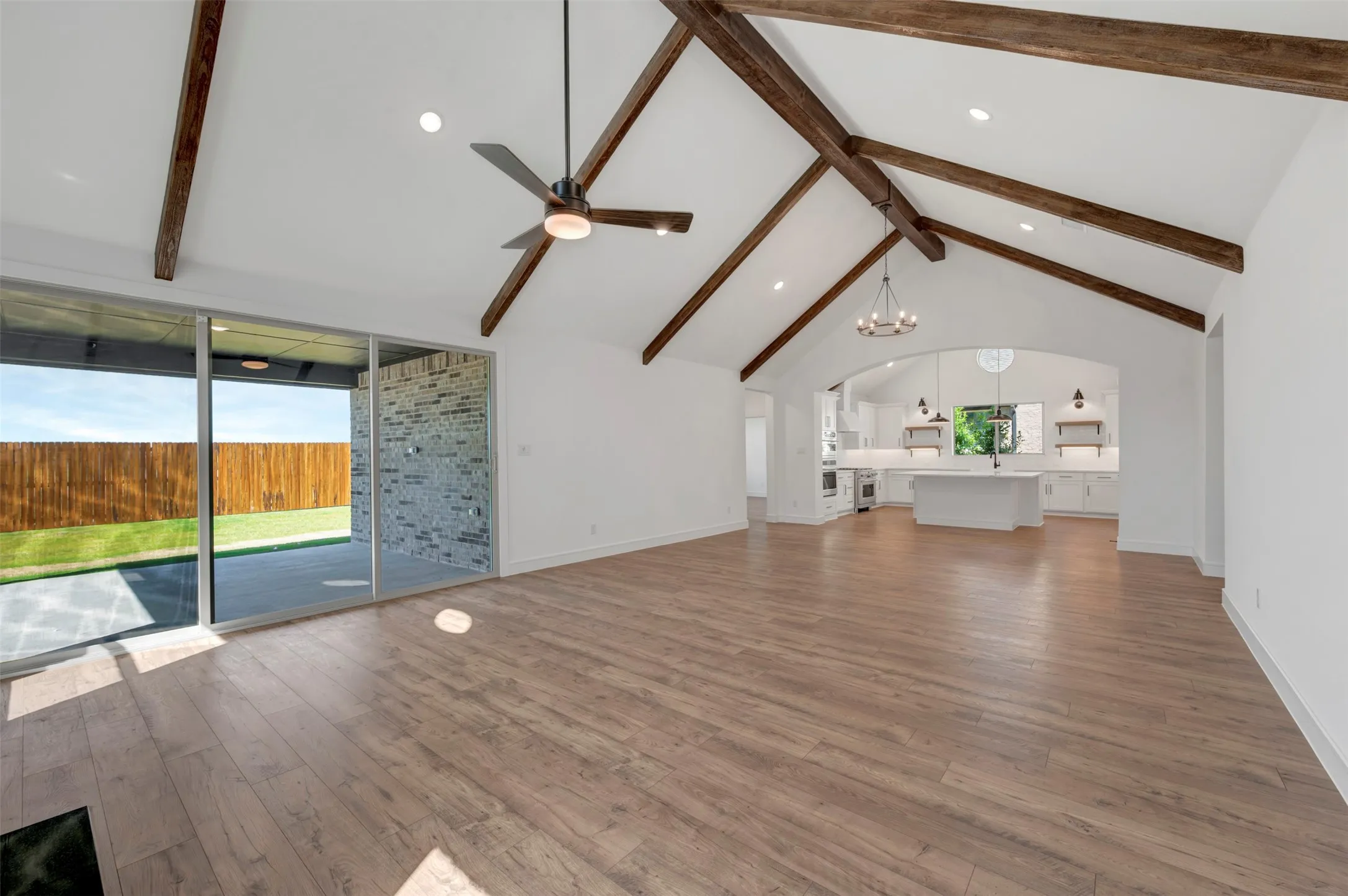 Single Family Residence For Sale in Collin County , 1209 Honey Falls Lane, Lavon, Texas 75166, 4 Bedroom, 3 Bathroom, 3 Garage spaces, 2,825 Sqft, built in 2026, New Construction - Incomplete, mls#21255851, Real Estate Agent in Lavon, Homes For Sale in Collin county, Homes For Sale in Lavon, Realtor in Lavon Texas, Real Estate Brokerage Independent Realty Texas, Luminita Cordes Realtor