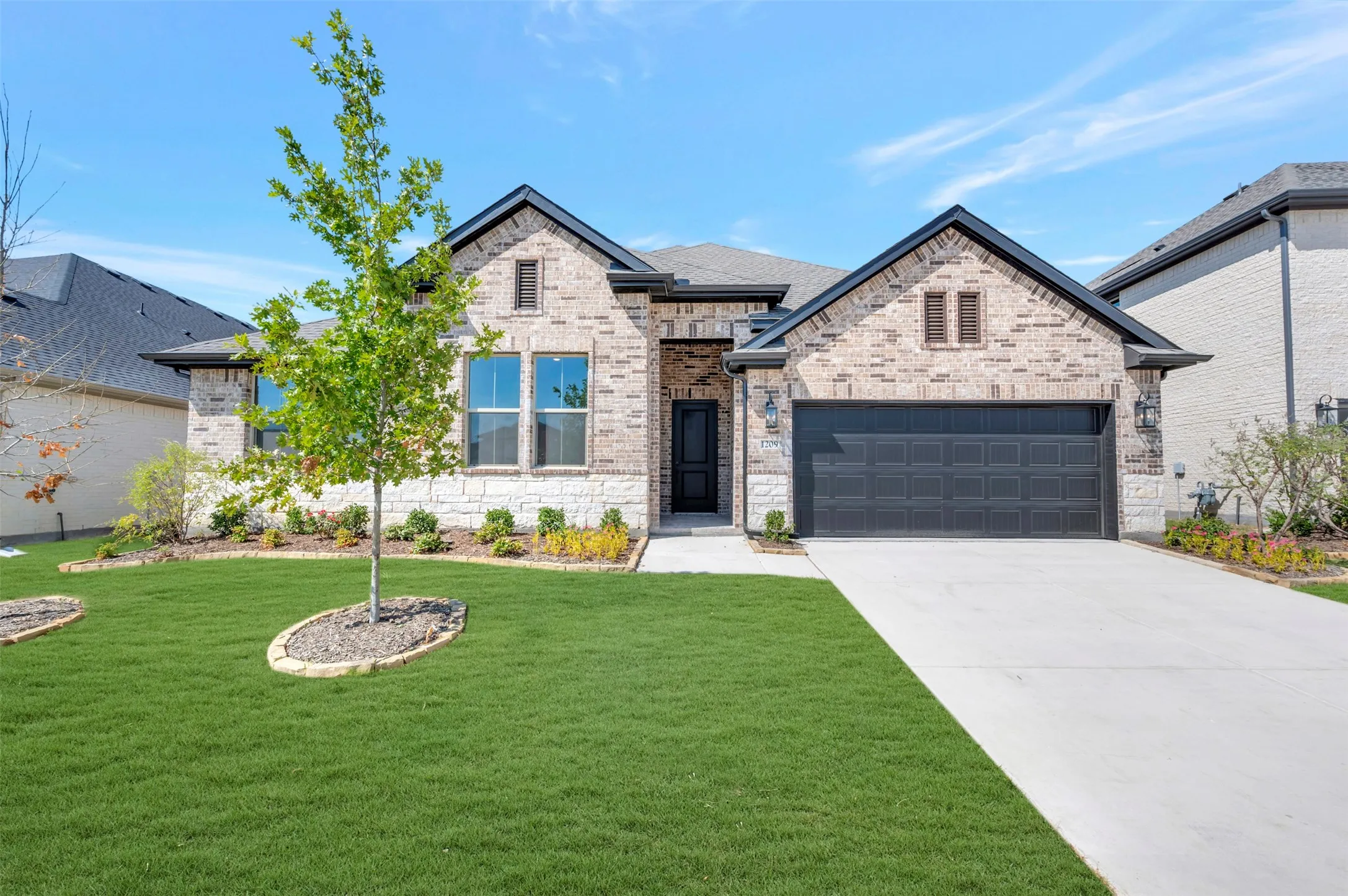 Single Family Residence For Sale in Collin County , 1209 Honey Falls Lane, Lavon, Texas 75166, 4 Bedroom, 3 Bathroom, 3 Garage spaces, 2,825 Sqft, built in 2026, New Construction - Incomplete, mls#21255851, Real Estate Agent in Lavon, Homes For Sale in Collin county, Homes For Sale in Lavon, Realtor in Lavon Texas, Real Estate Brokerage Independent Realty Texas, Luminita Cordes Realtor
