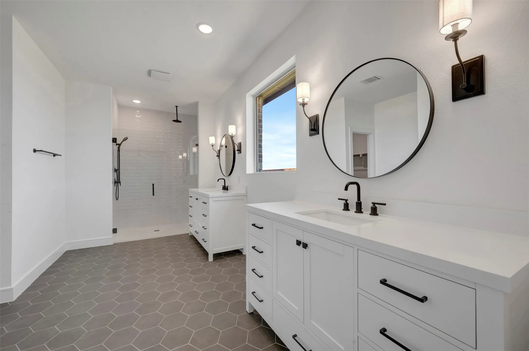 Single Family Residence For Sale in Collin County , 1209 Honey Falls Lane, Lavon, Texas 75166, 4 Bedroom, 3 Bathroom, 3 Garage spaces, 2,825 Sqft, built in 2026, New Construction - Incomplete, mls#21255851, Real Estate Agent in Lavon, Homes For Sale in Collin county, Homes For Sale in Lavon, Realtor in Lavon Texas, Real Estate Brokerage Independent Realty Texas, Luminita Cordes Realtor