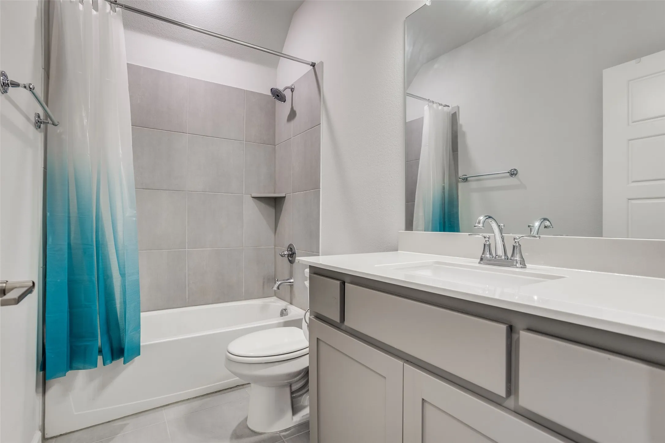 Townhouse For Sale in Collin County , 1971 Newman Avenue, Allen, Texas 75013, 3 Bedroom, 3 Bathroom, 2 Garage spaces, 2,159 Sqft, built in 2023, Preowned, mls#21251116, Real Estate Agent in Allen, Homes For Sale in Collin county, Homes For Sale in Allen, Realtor in Allen Texas, Real Estate Brokerage Independent Realty Texas, Luminita Cordes Realtor