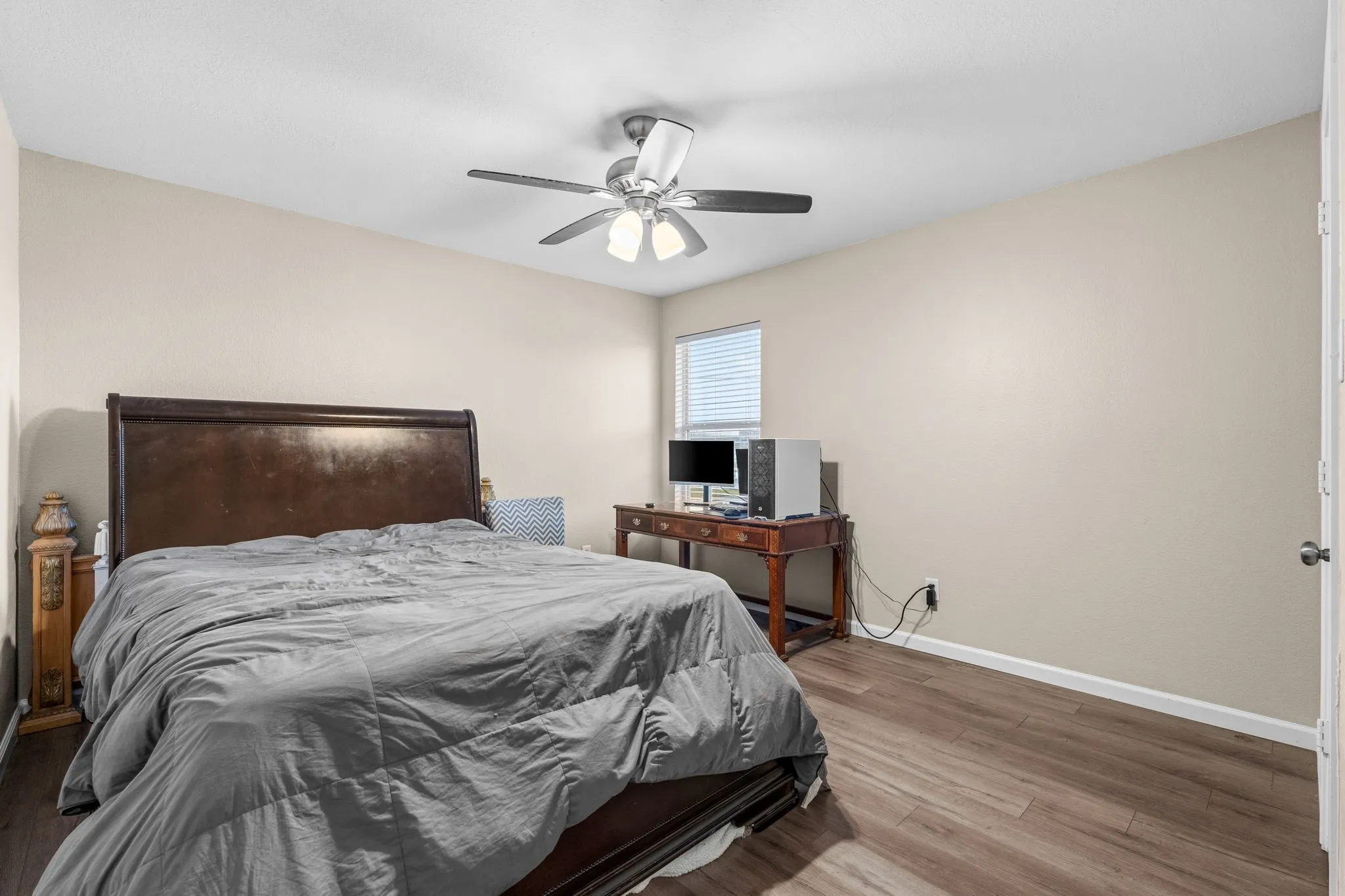 Single Family Residence For Sale in Denton County , 420 Goodnight Trail, Justin, Texas 76247, 4 Bedrooms, 3 Bathrooms, 2 Garage spaces, 2,314 Sqft, built in 2002, Preowned, Price $385,000, mls#21254576, Real Estate Agent in Justin, Homes For Sale in Denton county, Homes For Sale in Justin, Realtor in Justin Texas, Real Estate Brokerage Independent Realty Texas, Luminita Cordes Realtor