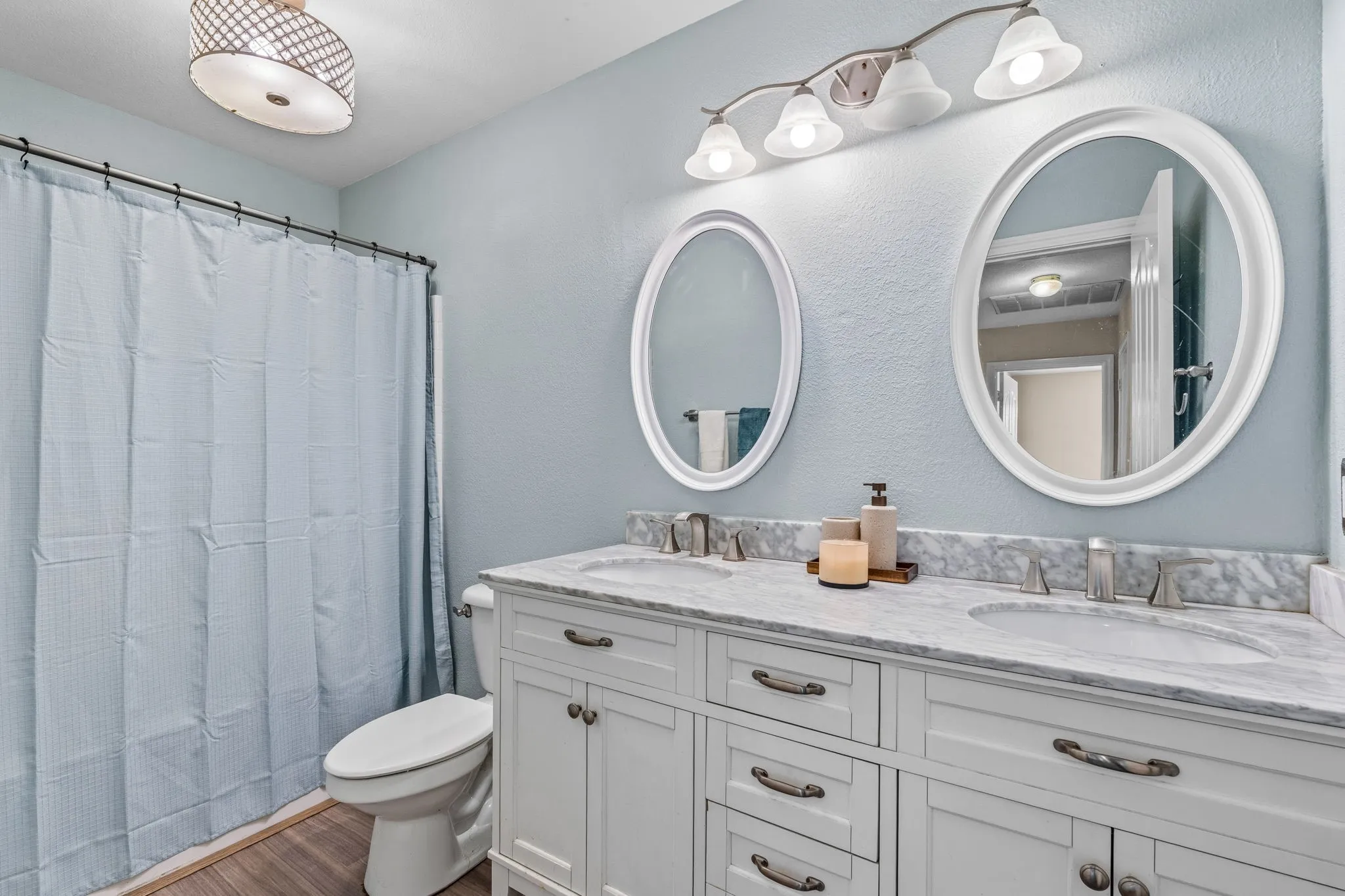 Single Family Residence For Sale in Denton County , 420 Goodnight Trail, Justin, Texas 76247, 4 Bedrooms, 3 Bathrooms, 2 Garage spaces, 2,314 Sqft, built in 2002, Preowned, Price $385,000, mls#21254576, Real Estate Agent in Justin, Homes For Sale in Denton county, Homes For Sale in Justin, Realtor in Justin Texas, Real Estate Brokerage Independent Realty Texas, Luminita Cordes Realtor