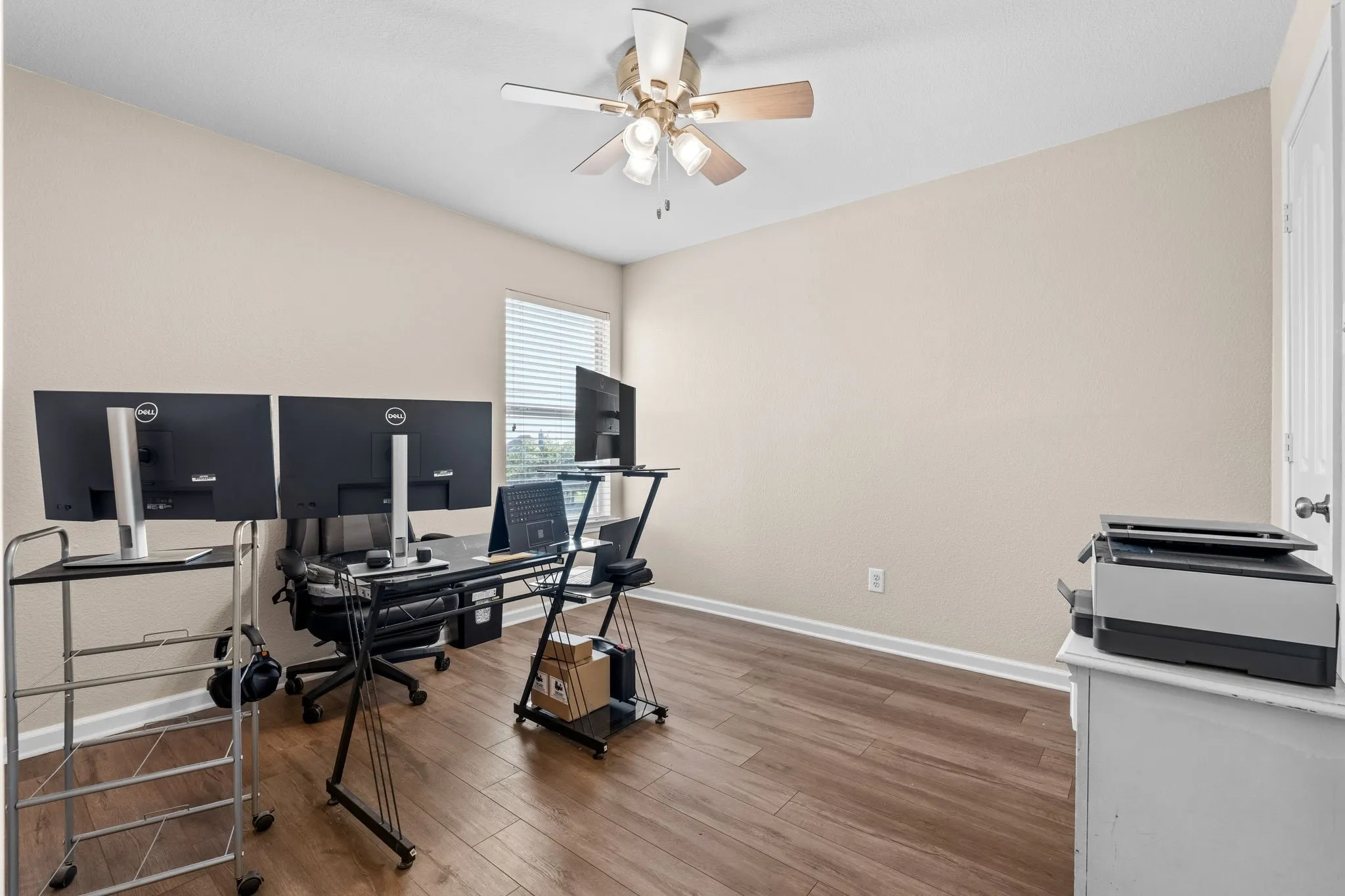 Single Family Residence For Sale in Denton County , 420 Goodnight Trail, Justin, Texas 76247, 4 Bedrooms, 3 Bathrooms, 2 Garage spaces, 2,314 Sqft, built in 2002, Preowned, Price $385,000, mls#21254576, Real Estate Agent in Justin, Homes For Sale in Denton county, Homes For Sale in Justin, Realtor in Justin Texas, Real Estate Brokerage Independent Realty Texas, Luminita Cordes Realtor