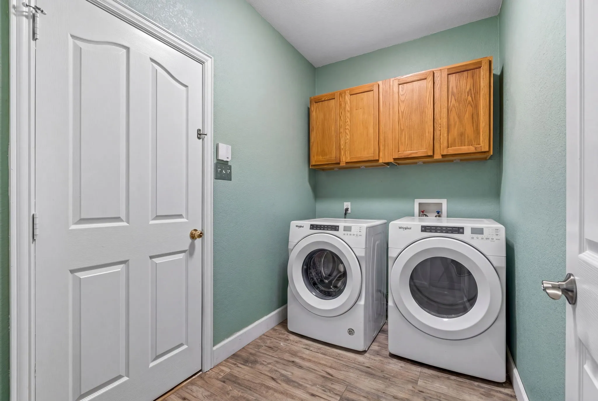 Single Family Residence For Sale in Denton County , 420 Goodnight Trail, Justin, Texas 76247, 4 Bedrooms, 3 Bathrooms, 2 Garage spaces, 2,314 Sqft, built in 2002, Preowned, Price $385,000, mls#21254576, Real Estate Agent in Justin, Homes For Sale in Denton county, Homes For Sale in Justin, Realtor in Justin Texas, Real Estate Brokerage Independent Realty Texas, Luminita Cordes Realtor