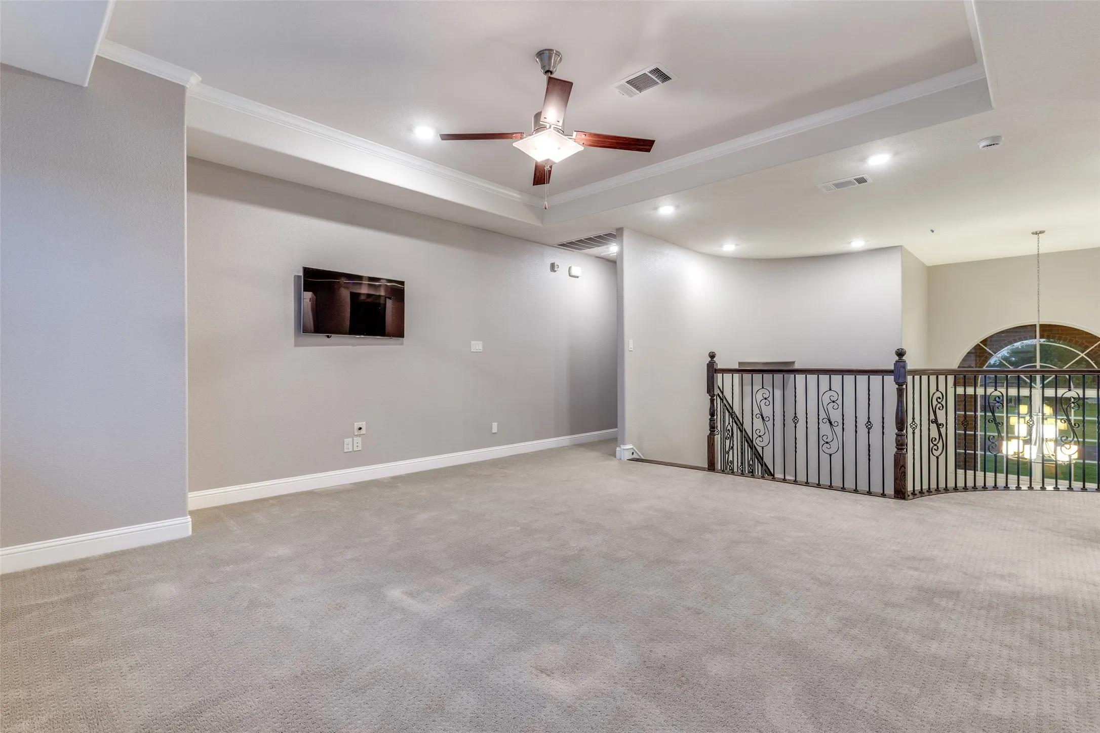 Single Family Residence For Sale in Collin County , 1960 Tapadero Lane, Celina, Texas 75009, 5 Bedroom, 5 Bathroom, 3 Garage spaces, 4,135 Sqft, built in 2015, mls#21254086, Real Estate Agent in Celina, Homes For Sale in Collin county, Homes For Sale in Celina, Realtor in Celina Texas, Real Estate Brokerage Independent Realty Texas, Luminita Cordes Realtor