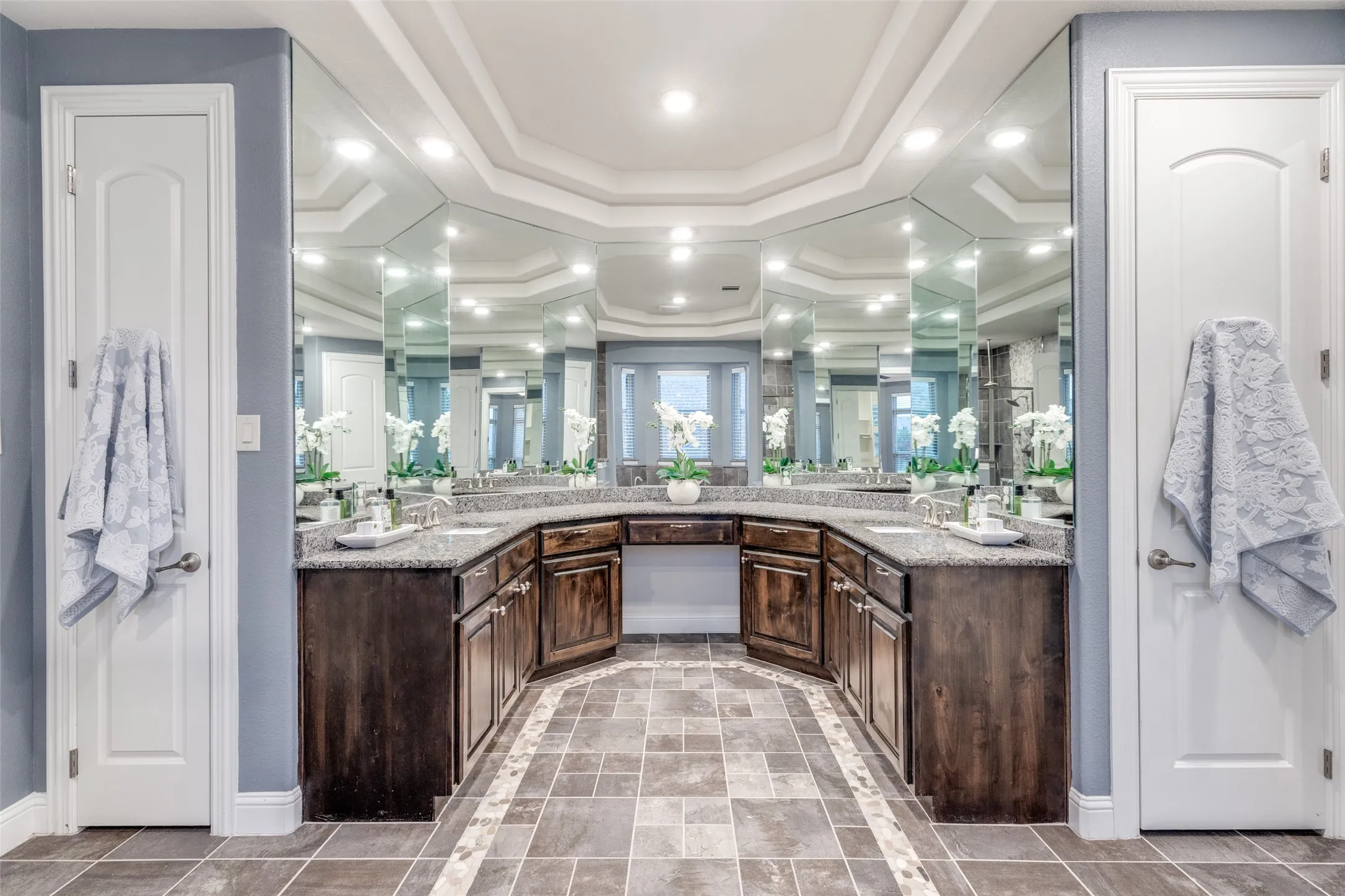 Single Family Residence For Sale in Collin County , 1960 Tapadero Lane, Celina, Texas 75009, 5 Bedroom, 5 Bathroom, 3 Garage spaces, 4,135 Sqft, built in 2015, mls#21254086, Real Estate Agent in Celina, Homes For Sale in Collin county, Homes For Sale in Celina, Realtor in Celina Texas, Real Estate Brokerage Independent Realty Texas, Luminita Cordes Realtor