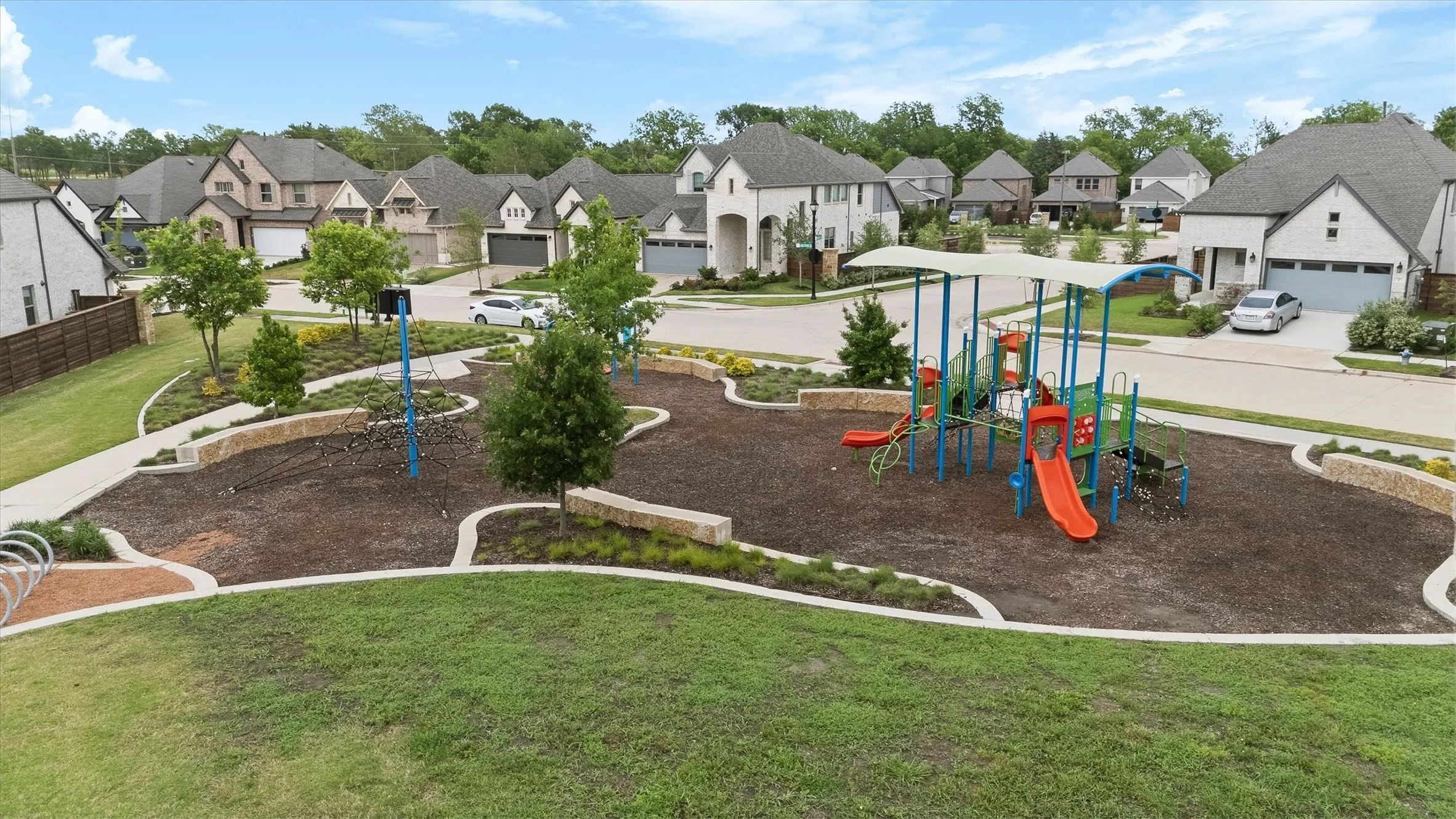 This neighborhood has many amenities including pocket parks