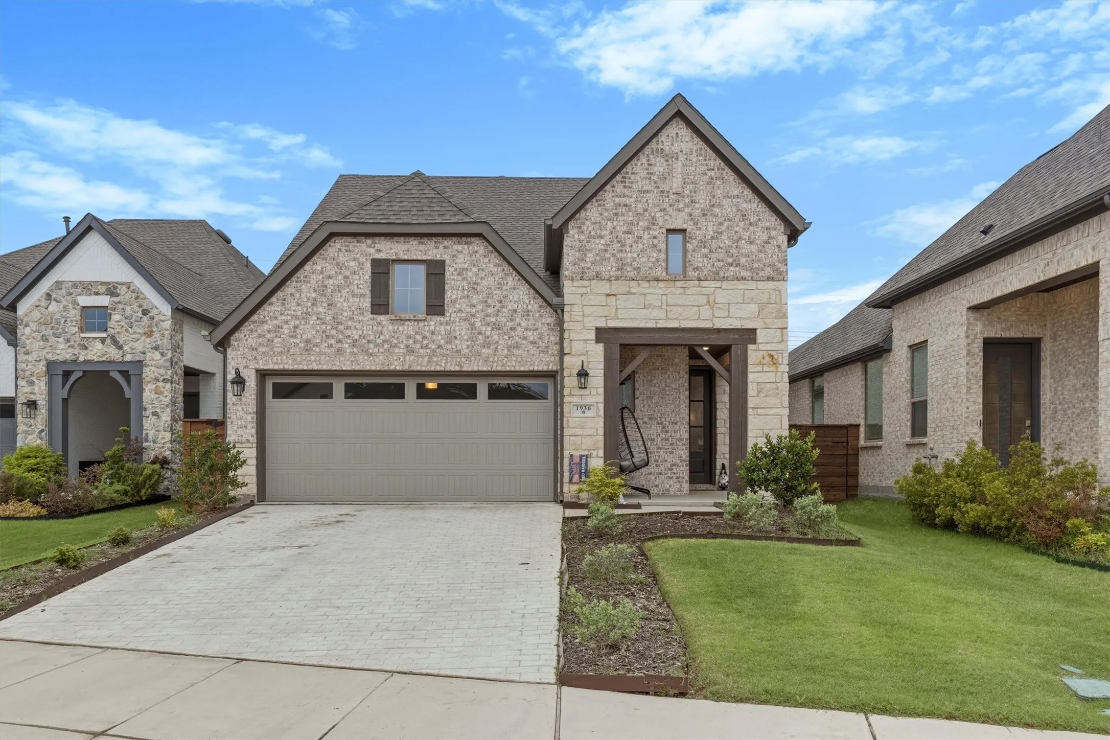 Single Family Residence For Sale in Dallas County , 1936 Jade Forest Lane, Mesquite, Texas 75181, 3 Bedroom, 3 Bathroom, 2 Garage spaces, 2,204 Sqft, built in 2024, Preowned, mls#21253298, Real Estate Agent in Mesquite, Homes For Sale in Dallas county, Homes For Sale in Mesquite, Realtor in Mesquite Texas, Real Estate Brokerage Independent Realty Texas, Luminita Cordes Realtor