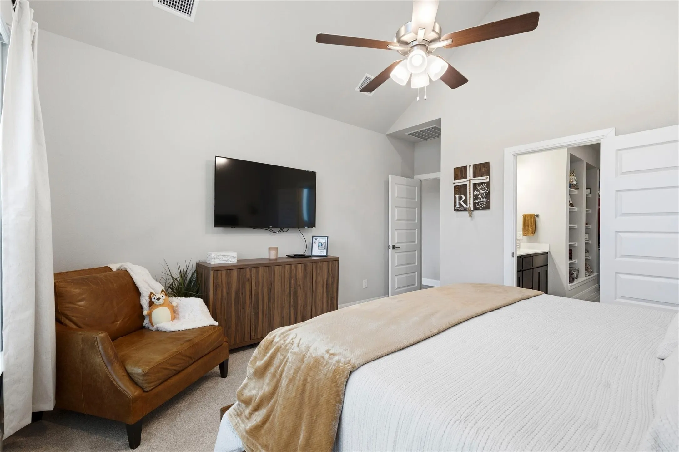 Primary bedroom with ensuite bathroom