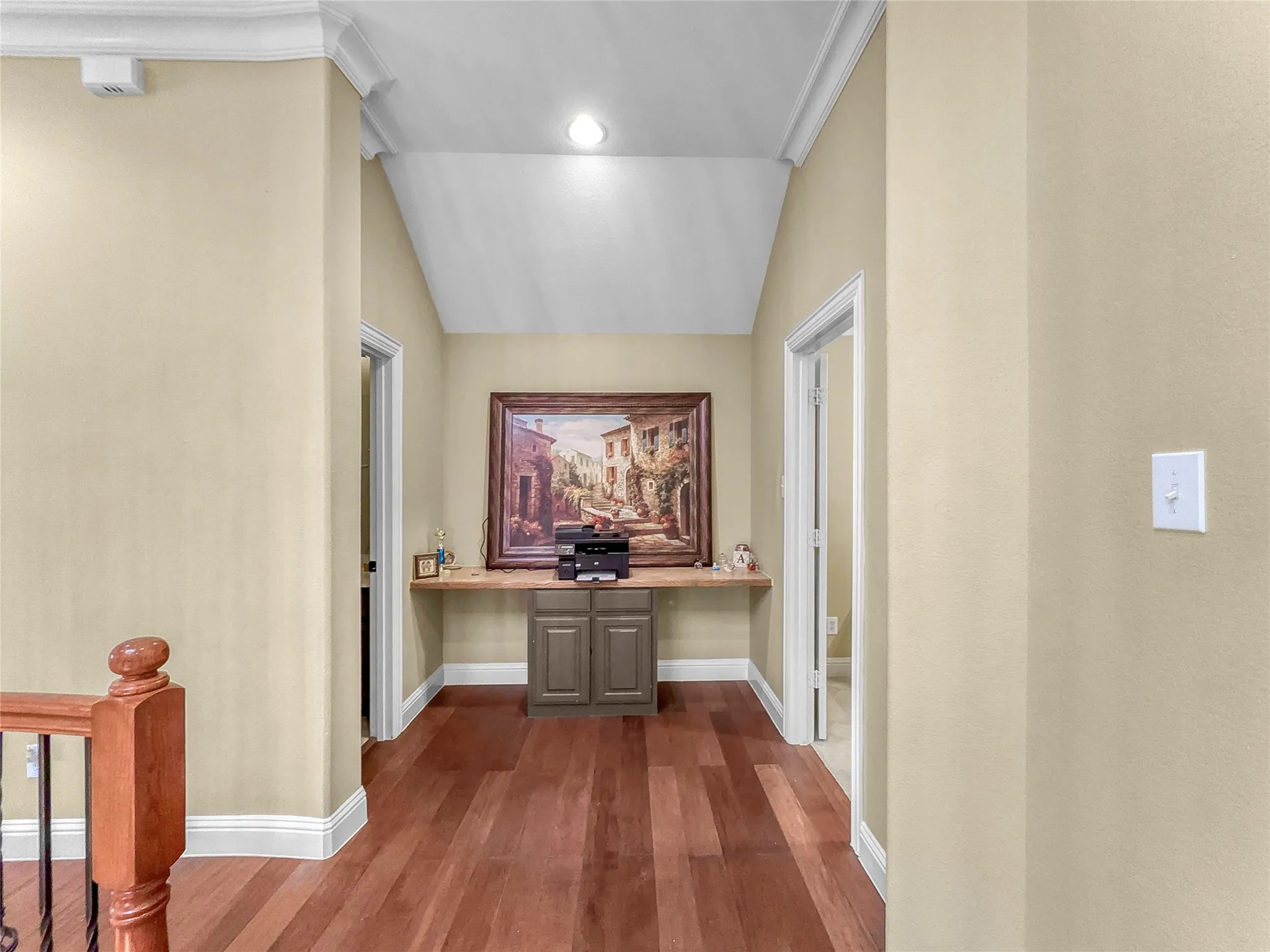 Desk area at the top ofthe stairs between the hall bathroom and bedroom 3