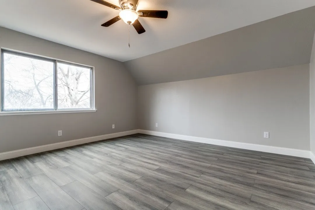 Single Family Residence For Sale in Dallas County , 12304 High Meadow Drive, Dallas, Texas 75234, 3 Bedroom, 2 Bathroom, Garage spaces, 2,205 Sqft, built in 1962, Preowned, mls#21253809, Real Estate Agent in Dallas, Homes For Sale in Dallas county, Homes For Sale in Dallas, Realtor in Dallas Texas, Real Estate Brokerage Independent Realty Texas, Luminita Cordes Realtor