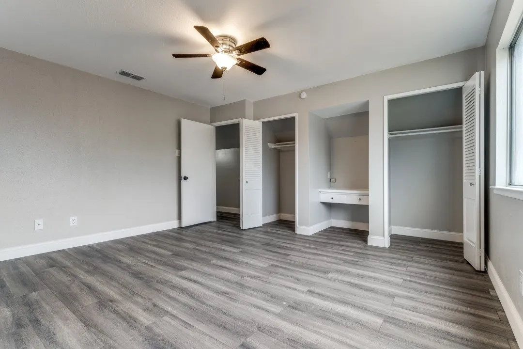 Single Family Residence For Sale in Dallas County , 12304 High Meadow Drive, Dallas, Texas 75234, 3 Bedroom, 2 Bathroom, Garage spaces, 2,205 Sqft, built in 1962, Preowned, mls#21253809, Real Estate Agent in Dallas, Homes For Sale in Dallas county, Homes For Sale in Dallas, Realtor in Dallas Texas, Real Estate Brokerage Independent Realty Texas, Luminita Cordes Realtor