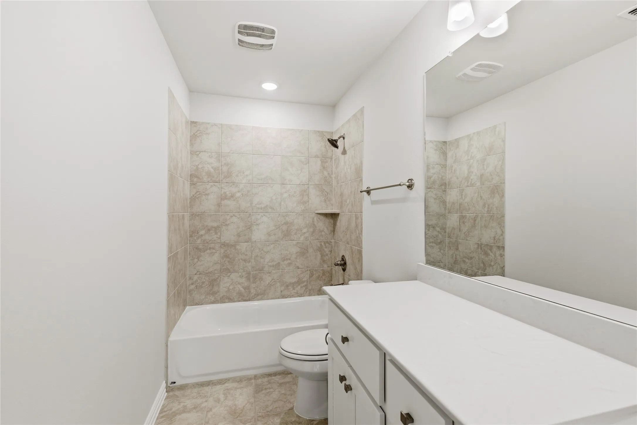 Single Family Residence For Sale in Collin County , 266 Little Bridge Drive, Lavon, Texas 75166, 4 Bedroom, 4 Bathroom, 2 Garage spaces, 2,588 Sqft, built in 2026, New Construction - Incomplete, mls#21256068, Real Estate Agent in Lavon, Homes For Sale in Collin county, Homes For Sale in Lavon, Realtor in Lavon Texas, Real Estate Brokerage Independent Realty Texas, Luminita Cordes Realtor