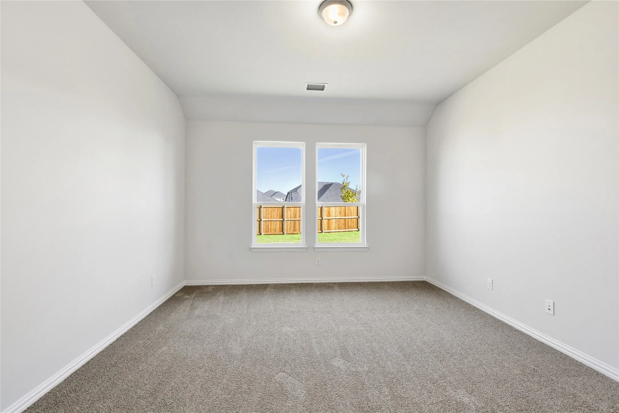 Single Family Residence For Sale in Collin County , 266 Little Bridge Drive, Lavon, Texas 75166, 4 Bedroom, 4 Bathroom, 2 Garage spaces, 2,588 Sqft, built in 2026, New Construction - Incomplete, mls#21256068, Real Estate Agent in Lavon, Homes For Sale in Collin county, Homes For Sale in Lavon, Realtor in Lavon Texas, Real Estate Brokerage Independent Realty Texas, Luminita Cordes Realtor