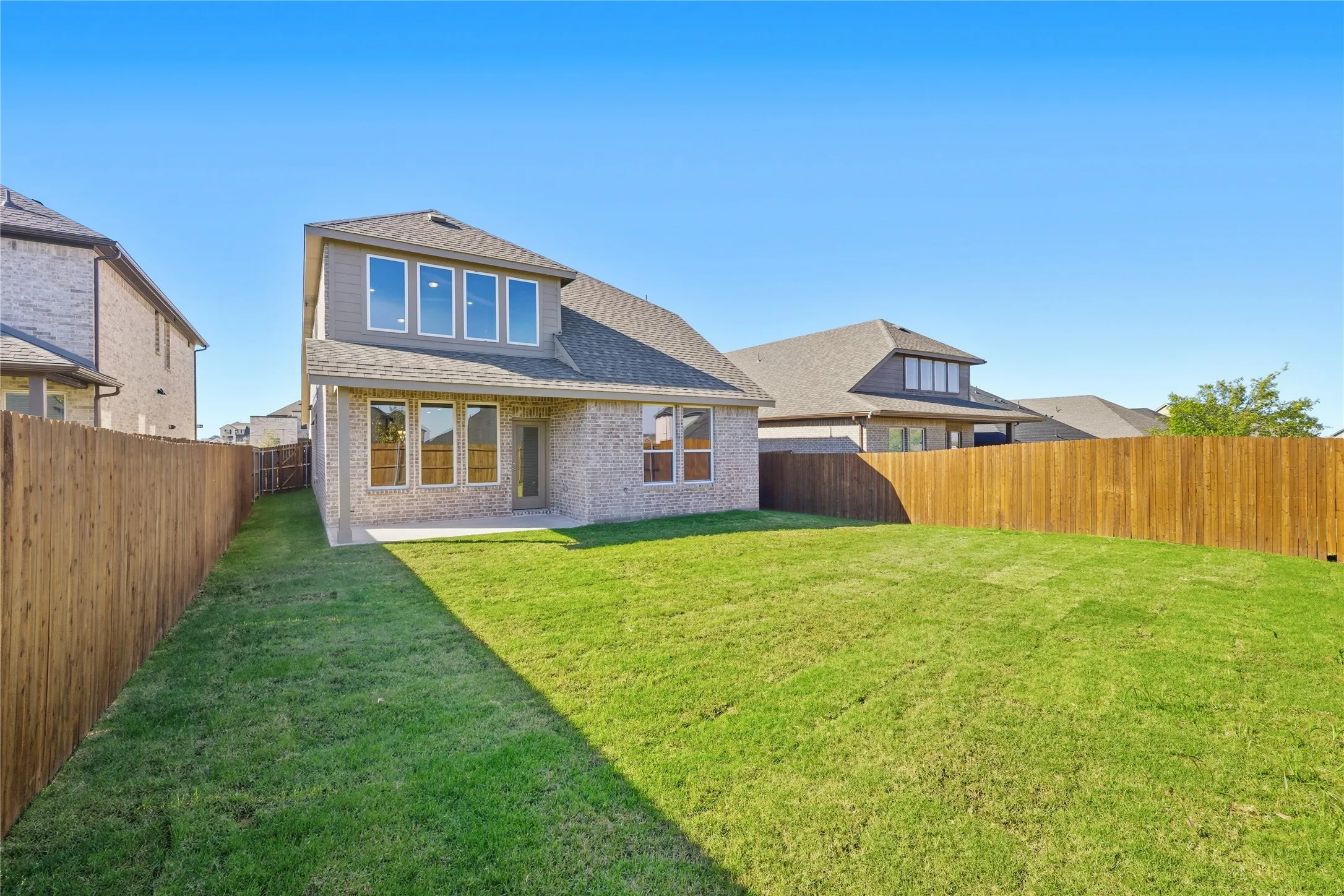 Single Family Residence For Sale in Collin County , 266 Little Bridge Drive, Lavon, Texas 75166, 4 Bedroom, 4 Bathroom, 2 Garage spaces, 2,588 Sqft, built in 2026, New Construction - Incomplete, mls#21256068, Real Estate Agent in Lavon, Homes For Sale in Collin county, Homes For Sale in Lavon, Realtor in Lavon Texas, Real Estate Brokerage Independent Realty Texas, Luminita Cordes Realtor