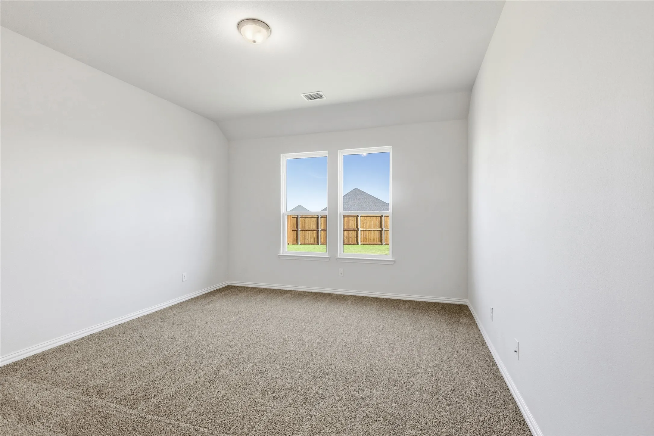 Single Family Residence For Sale in Collin County , 266 Little Bridge Drive, Lavon, Texas 75166, 4 Bedroom, 4 Bathroom, 2 Garage spaces, 2,588 Sqft, built in 2026, New Construction - Incomplete, mls#21256068, Real Estate Agent in Lavon, Homes For Sale in Collin county, Homes For Sale in Lavon, Realtor in Lavon Texas, Real Estate Brokerage Independent Realty Texas, Luminita Cordes Realtor
