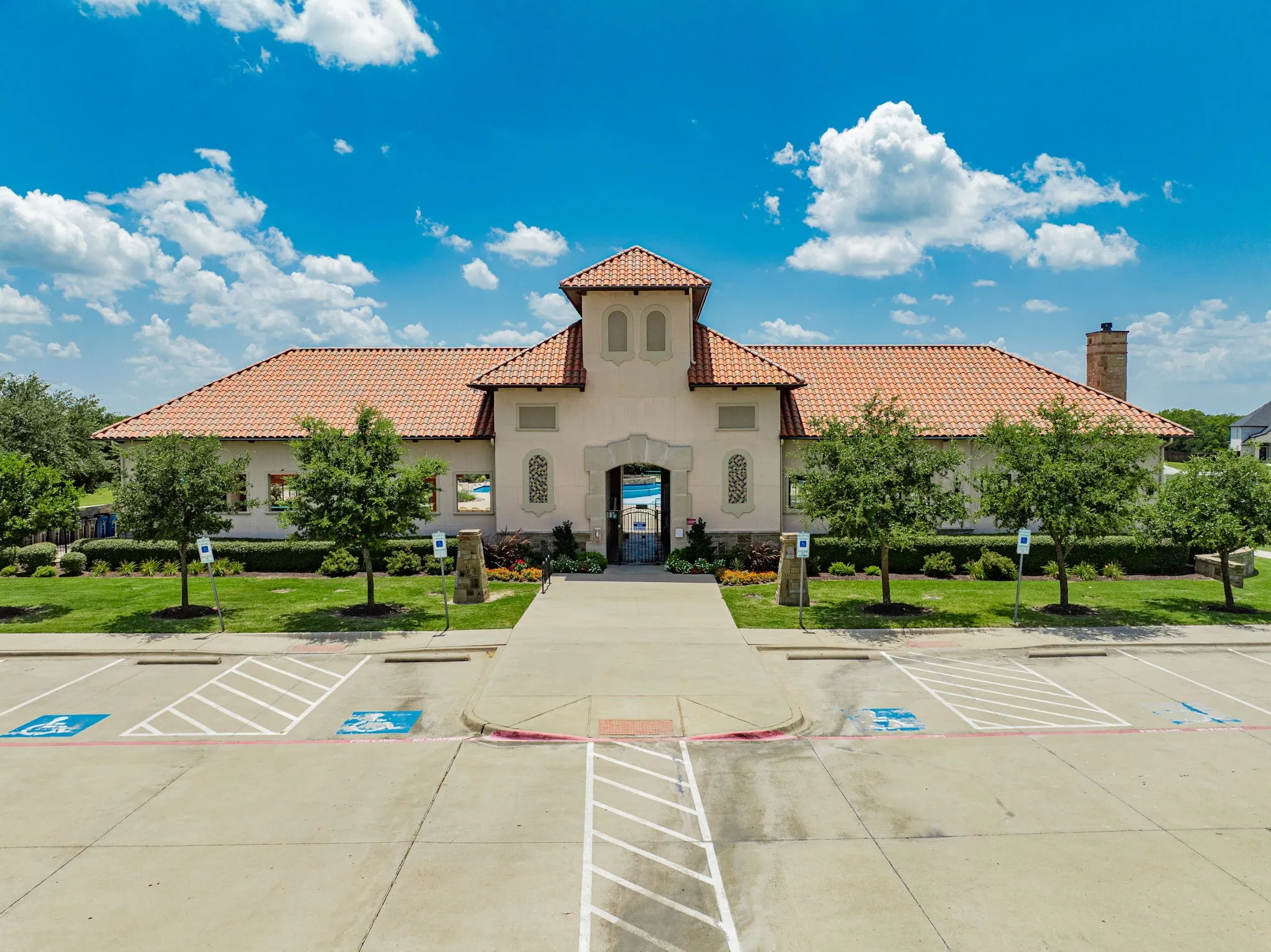 Single Family Residence For Sale in Rockwall County , 1748 Amalfi Drive, Mclendon Chisholm, Texas 75032, 4 Bedroom, 2 Bathroom, 2 Garage spaces, 2,225 Sqft, built in 2019, mls#21252407, Real Estate Agent in Mclendon Chisholm, Homes For Sale in Rockwall county, Homes For Sale in Mclendon Chisholm, Realtor in Mclendon Chisholm Texas, Real Estate Brokerage Independent Realty Texas, Luminita Cordes Realtor