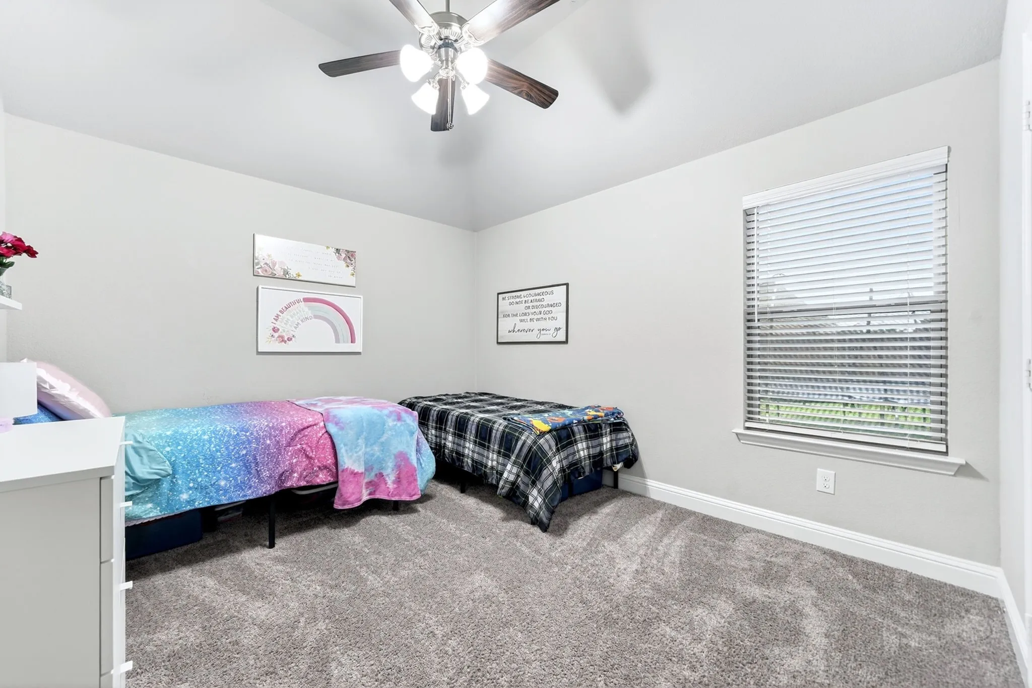 Single Family Residence For Sale in Rockwall County , 1748 Amalfi Drive, Mclendon Chisholm, Texas 75032, 4 Bedroom, 2 Bathroom, 2 Garage spaces, 2,225 Sqft, built in 2019, mls#21252407, Real Estate Agent in Mclendon Chisholm, Homes For Sale in Rockwall county, Homes For Sale in Mclendon Chisholm, Realtor in Mclendon Chisholm Texas, Real Estate Brokerage Independent Realty Texas, Luminita Cordes Realtor