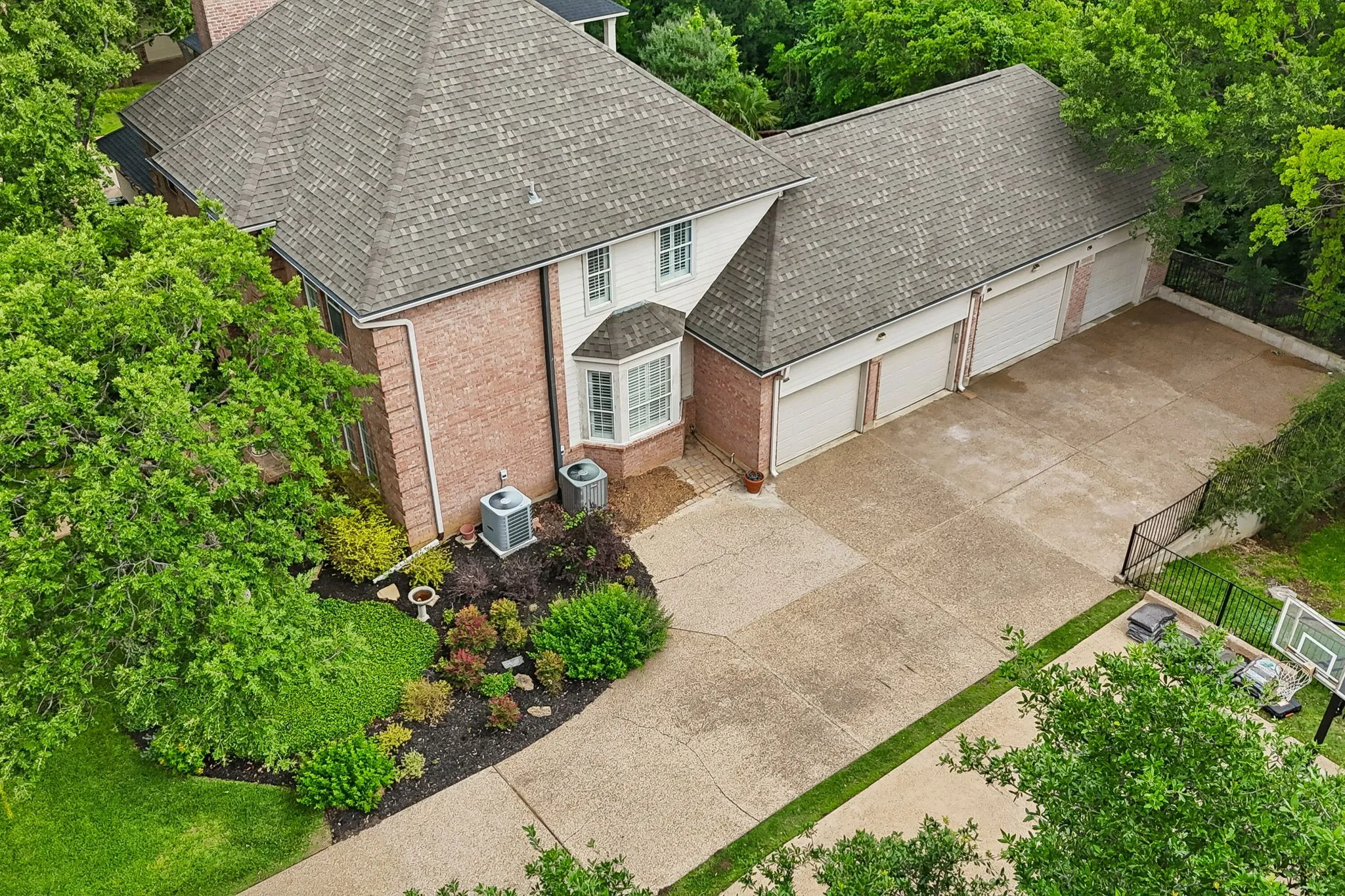 4 car garage