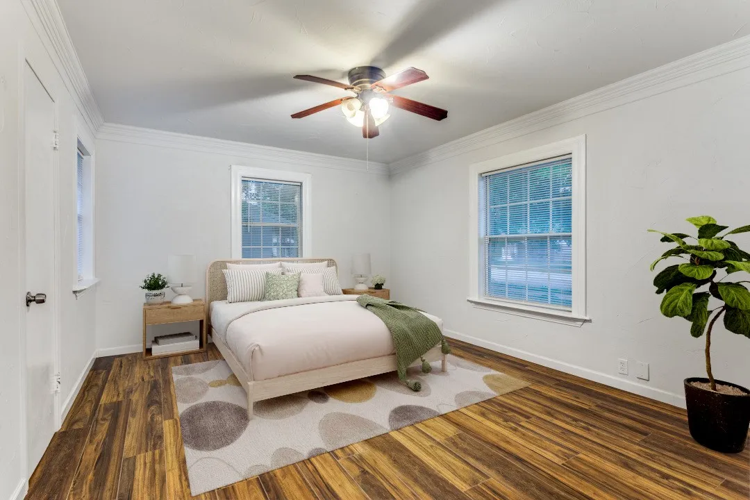 Single Family Residence For Rent in Tarrant County , 4129 Winfield Avenue, Fort Worth, Texas 76109, 3 Bedroom, 2 Bathroom, Garage spaces, 1,465 Sqft, built in 1950, Preowned, mls#21254179, Real Estate Agent in Fort Worth, Homes For Rent in Tarrant county, Homes For Rent in Fort Worth, Realtor in Fort Worth Texas, Real Estate Brokerage Independent Realty Texas, Luminita Cordes Realtor