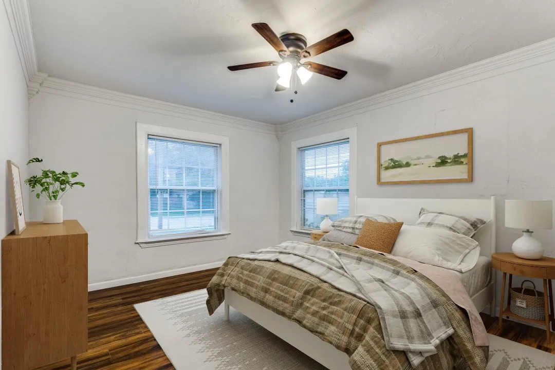 Single Family Residence For Rent in Tarrant County , 4129 Winfield Avenue, Fort Worth, Texas 76109, 3 Bedroom, 2 Bathroom, Garage spaces, 1,465 Sqft, built in 1950, Preowned, mls#21254179, Real Estate Agent in Fort Worth, Homes For Rent in Tarrant county, Homes For Rent in Fort Worth, Realtor in Fort Worth Texas, Real Estate Brokerage Independent Realty Texas, Luminita Cordes Realtor