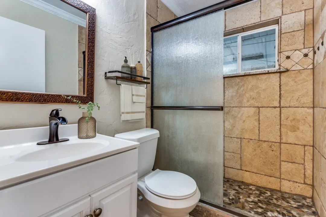 Single Family Residence For Rent in Tarrant County , 4129 Winfield Avenue, Fort Worth, Texas 76109, 3 Bedroom, 2 Bathroom, Garage spaces, 1,465 Sqft, built in 1950, Preowned, mls#21254179, Real Estate Agent in Fort Worth, Homes For Rent in Tarrant county, Homes For Rent in Fort Worth, Realtor in Fort Worth Texas, Real Estate Brokerage Independent Realty Texas, Luminita Cordes Realtor