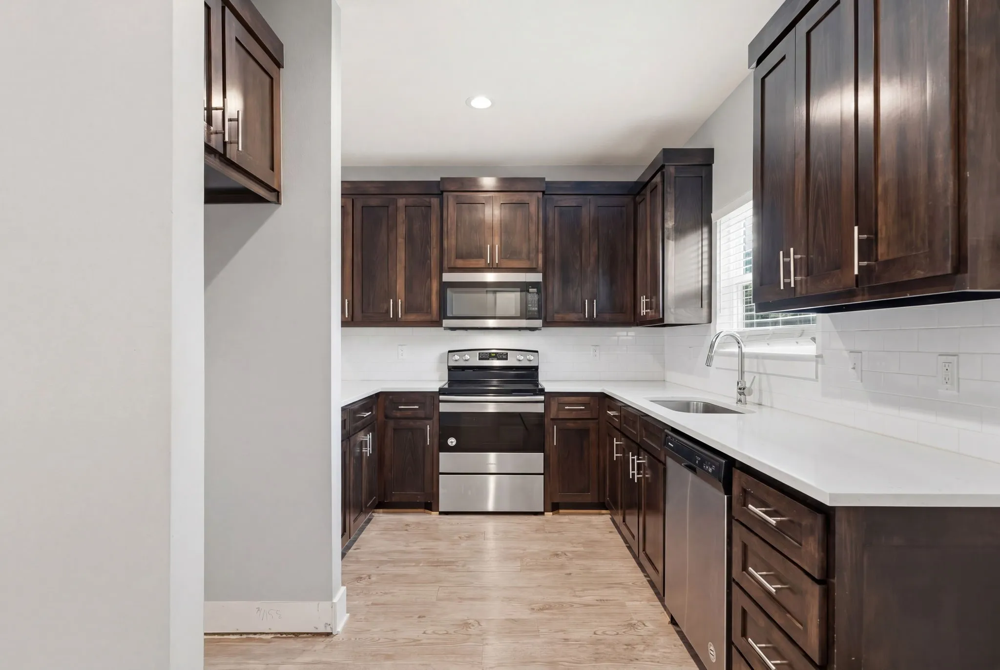 Apartment For Sale in Smith County , 307 N Henry Street, Lindale, Texas 75771, 2 Bedroom, 2 Bathroom, Garage spaces, 16,890 Sqft, built in 2020, Preowned, Price $2,699,000, mls#21248557, Real Estate Agent in Lindale, Homes For Sale in Smith county, Homes For Sale in Lindale, Realtor in Lindale Texas, Real Estate Brokerage Independent Realty Texas, Luminita Cordes Realtor