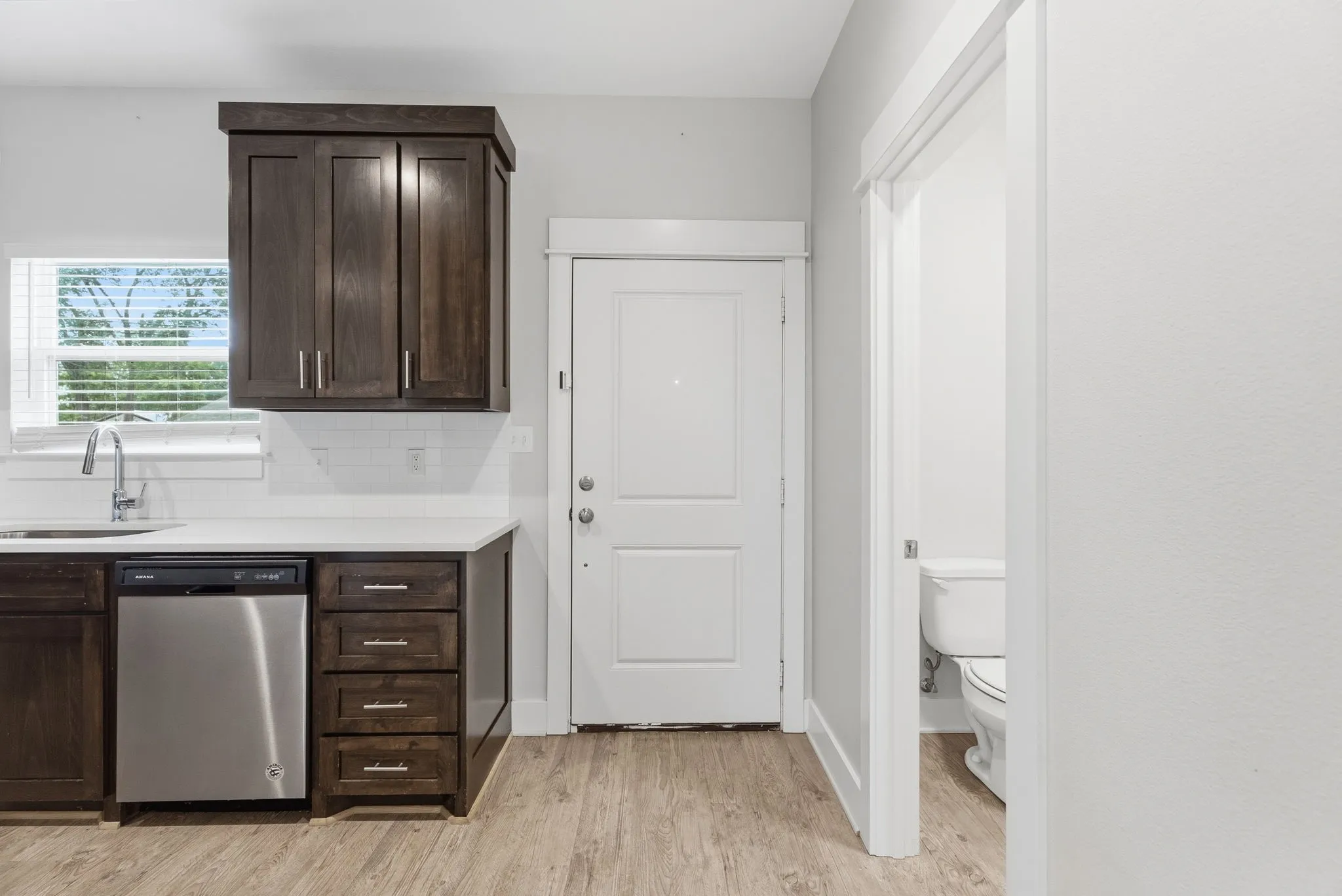 Apartment For Sale in Smith County , 307 N Henry Street, Lindale, Texas 75771, 2 Bedroom, 2 Bathroom, Garage spaces, 16,890 Sqft, built in 2020, Preowned, Price $2,699,000, mls#21248557, Real Estate Agent in Lindale, Homes For Sale in Smith county, Homes For Sale in Lindale, Realtor in Lindale Texas, Real Estate Brokerage Independent Realty Texas, Luminita Cordes Realtor