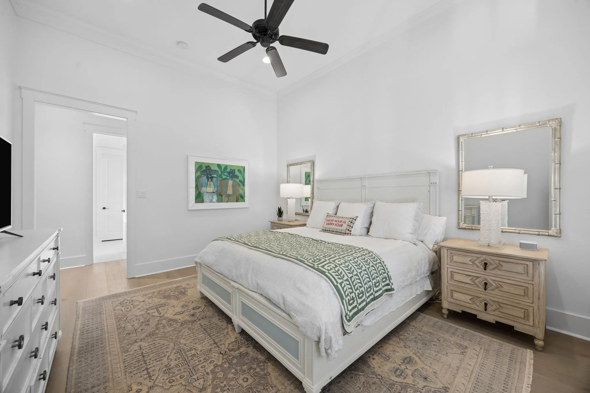 Single Family Residence For Sale in Henderson County , 4522 E Cove Court, Malakoff, Texas 75148, 5 Bedrooms, 6 Bathrooms, 2 Garage spaces, 3,023 Sqft, built in 2013, Price $2,175,000, mls#21249456, Real Estate Agent in Malakoff, Homes For Sale in Henderson county, Homes For Sale in Malakoff, Realtor in Malakoff Texas, Real Estate Brokerage Independent Realty Texas, Luminita Cordes Realtor
