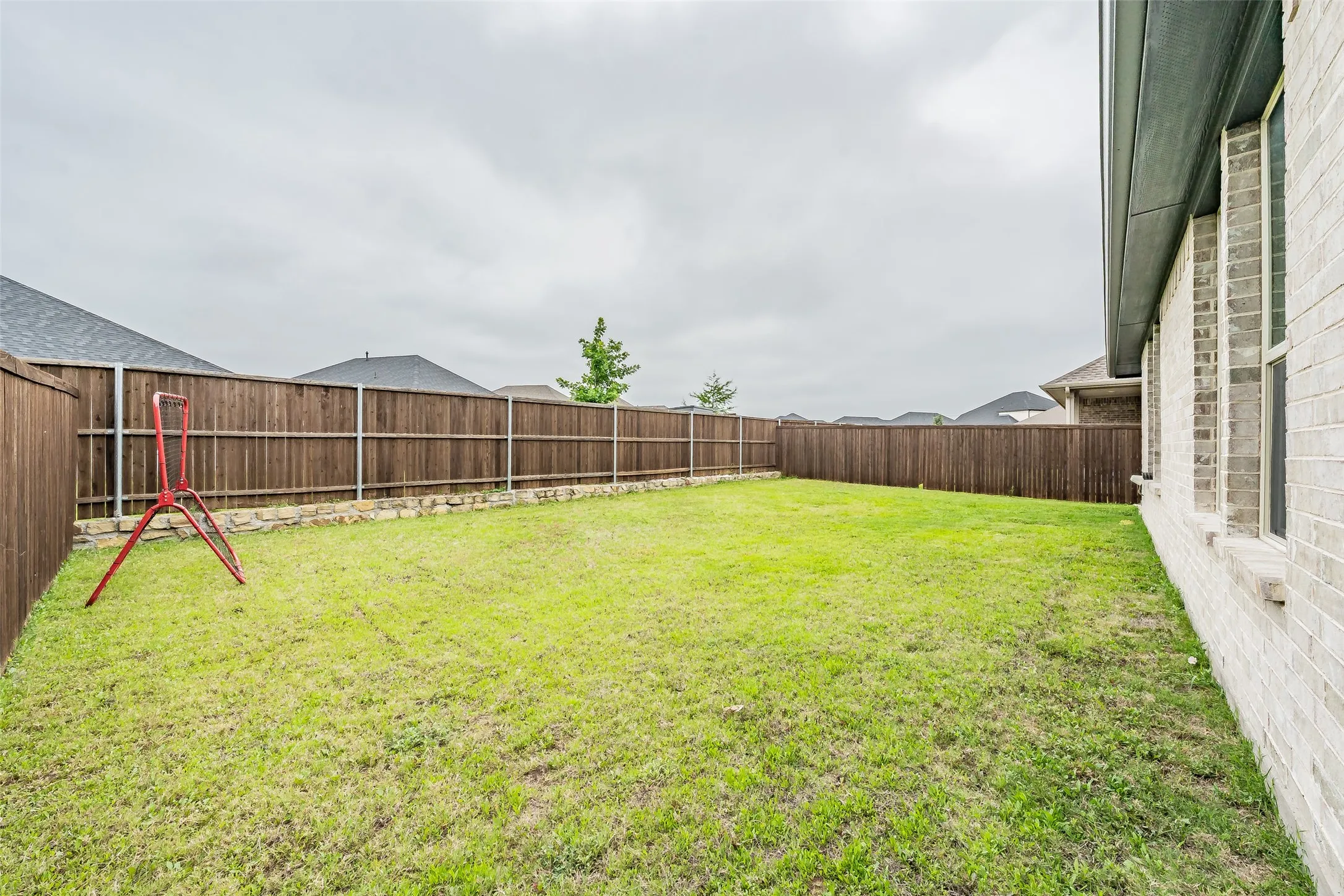 Single Family Residence For Sale in Ellis County , 601 Bethpage Drive, Red Oak, Texas 75154, 4 Bedroom, 3 Bathroom, 2 Garage spaces, 2,065 Sqft, built in 2023, mls#21254975, Real Estate Agent in Red Oak, Homes For Sale in Ellis county, Homes For Sale in Red Oak, Realtor in Red Oak Texas, Real Estate Brokerage Independent Realty Texas, Luminita Cordes Realtor