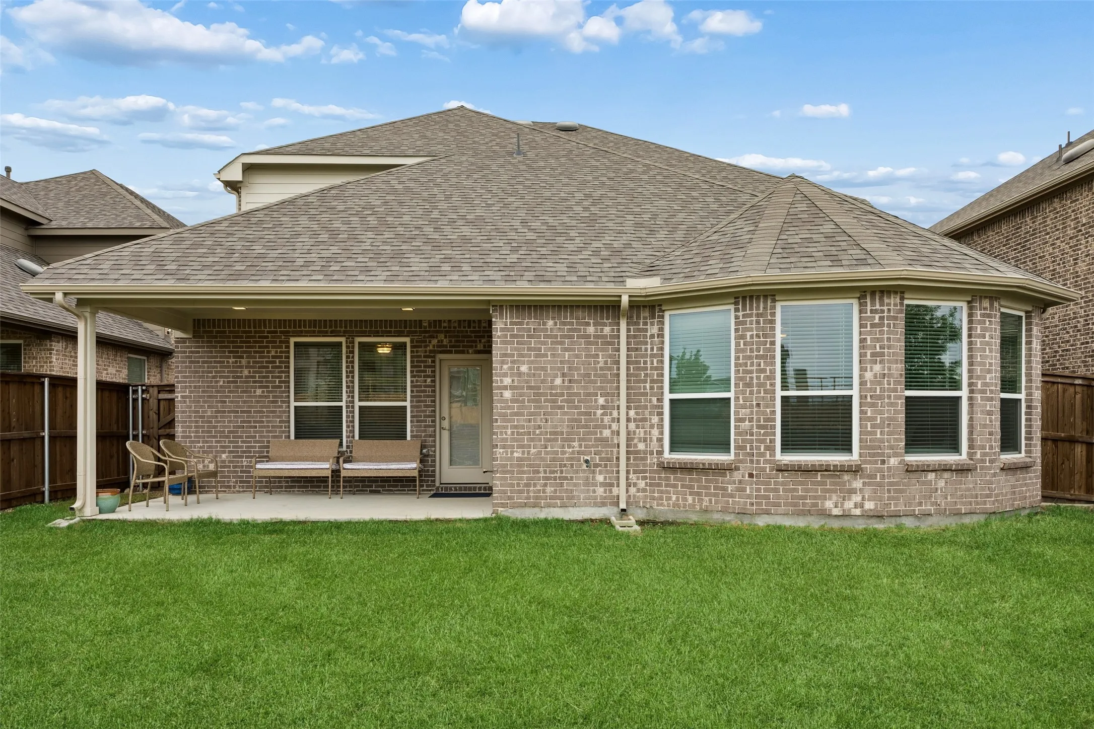 Single Family Residence For Sale in Collin County , 605 Cattle Chute Court, Celina, Texas 75009, 4 Bedroom, 4 Bathroom, 2 Garage spaces, 3,685 Sqft, built in 2021, mls#21255731, Real Estate Agent in Celina, Homes For Sale in Collin county, Homes For Sale in Celina, Realtor in Celina Texas, Real Estate Brokerage Independent Realty Texas, Luminita Cordes Realtor
