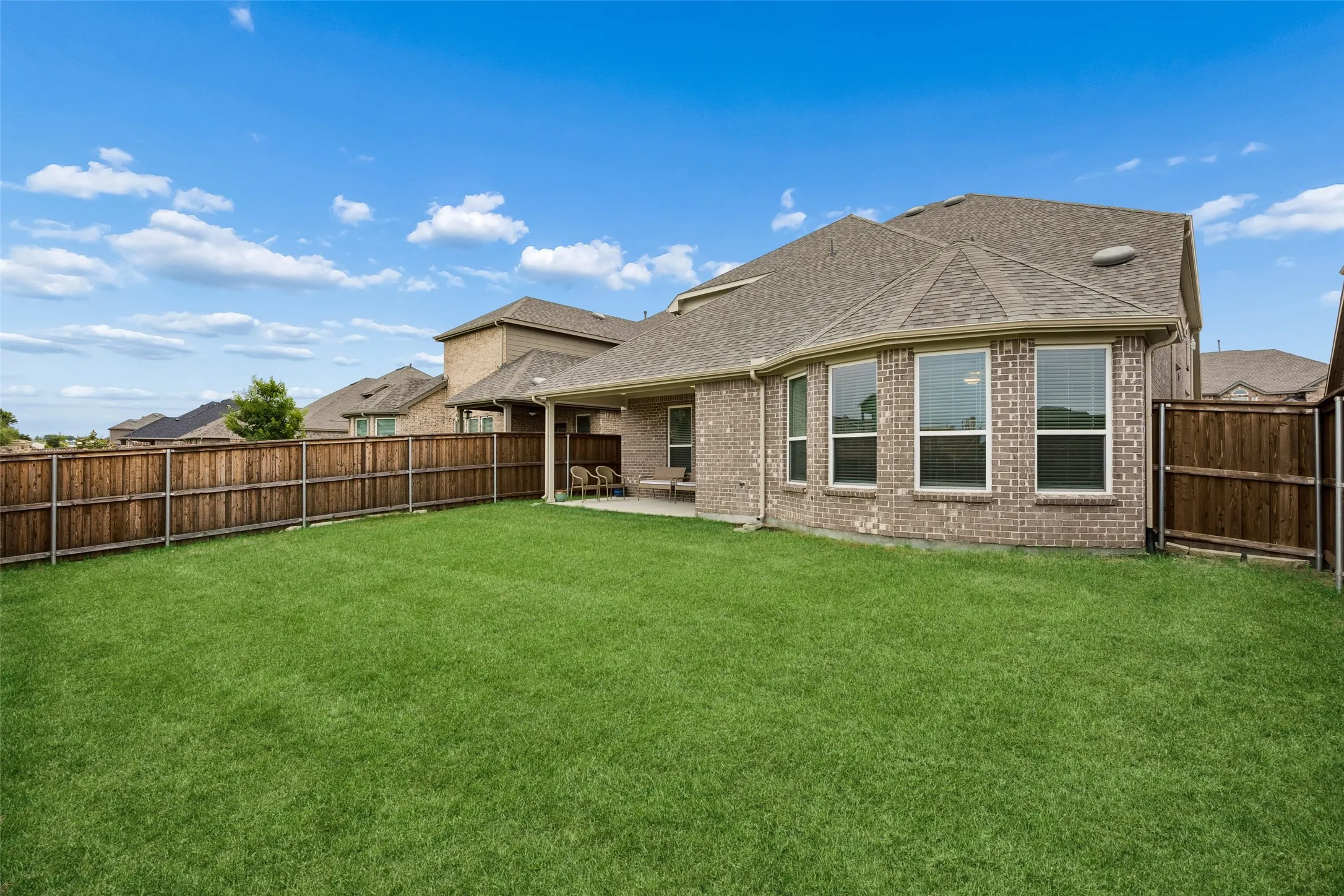 Single Family Residence For Sale in Collin County , 605 Cattle Chute Court, Celina, Texas 75009, 4 Bedroom, 4 Bathroom, 2 Garage spaces, 3,685 Sqft, built in 2021, mls#21255731, Real Estate Agent in Celina, Homes For Sale in Collin county, Homes For Sale in Celina, Realtor in Celina Texas, Real Estate Brokerage Independent Realty Texas, Luminita Cordes Realtor