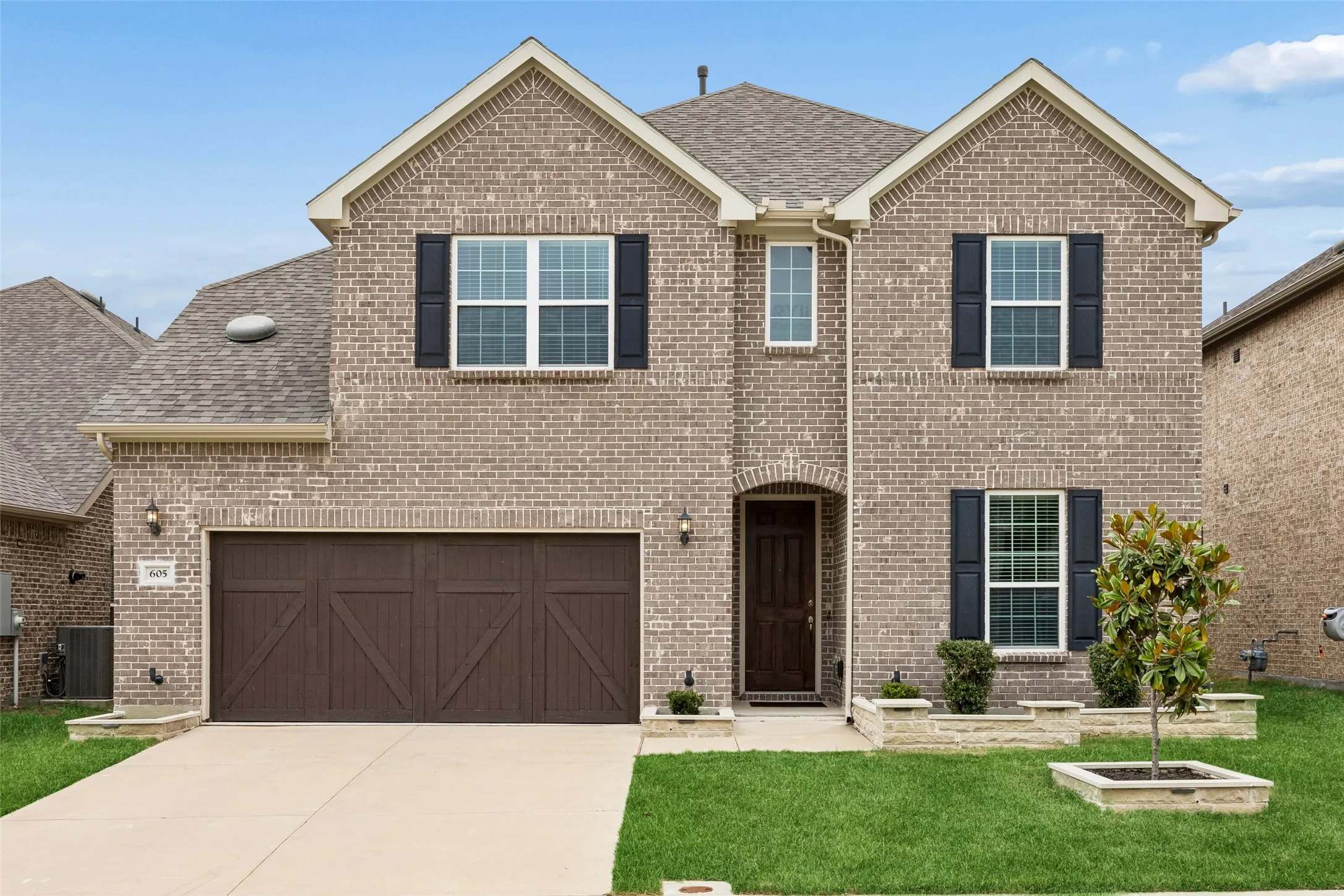 Single Family Residence For Sale in Collin County , 605 Cattle Chute Court, Celina, Texas 75009, 4 Bedroom, 4 Bathroom, 2 Garage spaces, 3,685 Sqft, built in 2021, mls#21255731, Real Estate Agent in Celina, Homes For Sale in Collin county, Homes For Sale in Celina, Realtor in Celina Texas, Real Estate Brokerage Independent Realty Texas, Luminita Cordes Realtor