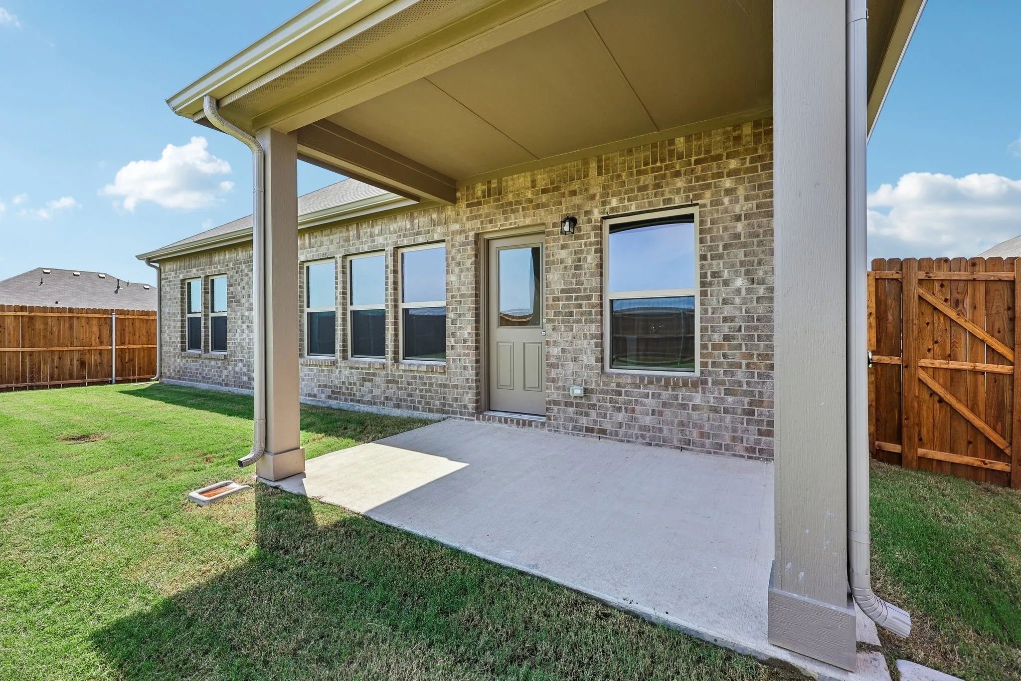 Single Family Residence For Sale in Hunt County , 1716 Gulin Street, Royse City, Texas 75189, 4 Bedroom, 4 Bathroom, 2 Garage spaces, 2,411 Sqft, built in 2026, New Construction - Incomplete, mls#21249265, Real Estate Agent in Royse City, Homes For Sale in Hunt county, Homes For Sale in Royse City, Realtor in Royse City Texas, Real Estate Brokerage Independent Realty Texas, Luminita Cordes Realtor