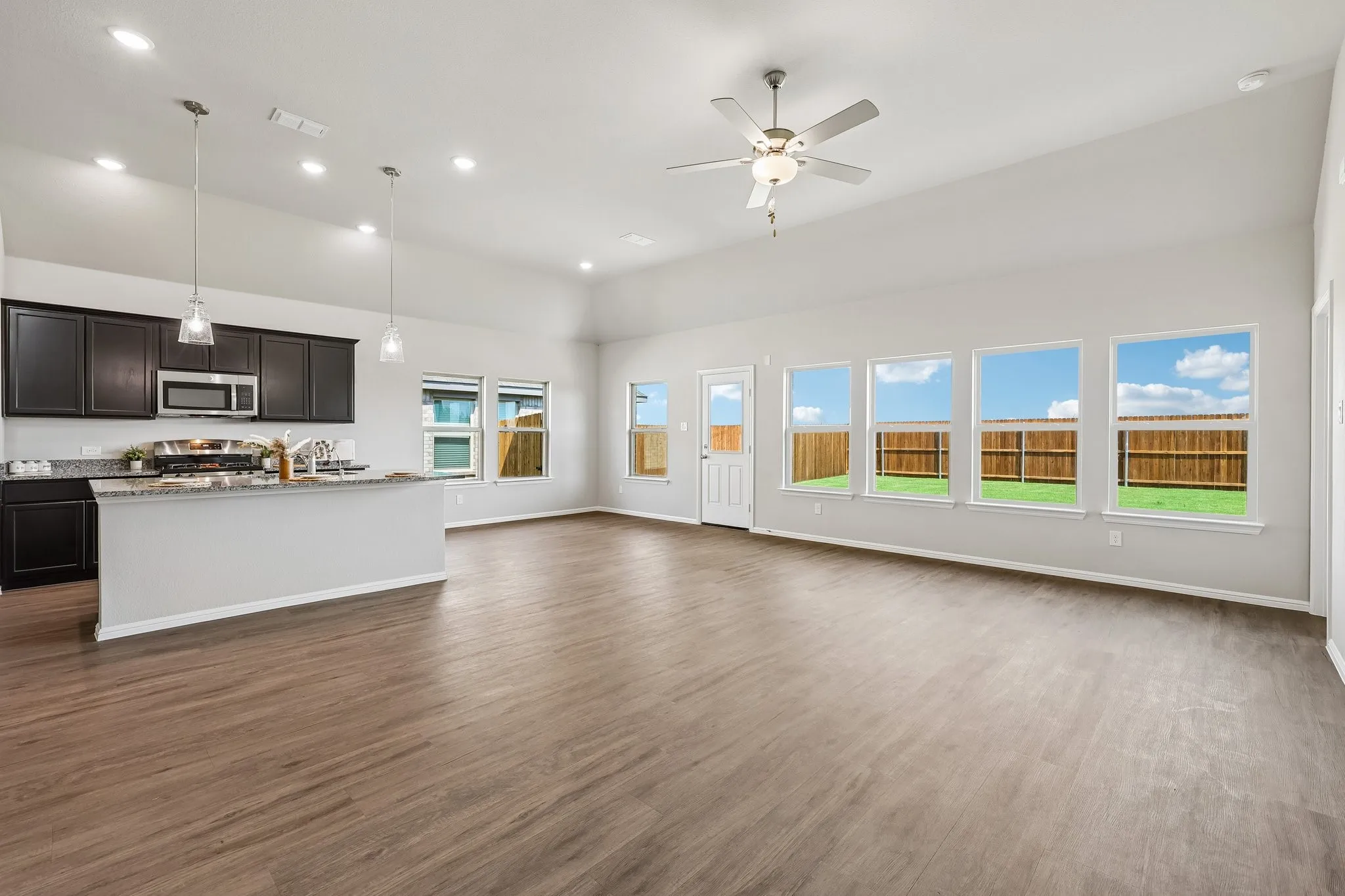 Single Family Residence For Sale in Hunt County , 1716 Gulin Street, Royse City, Texas 75189, 4 Bedroom, 4 Bathroom, 2 Garage spaces, 2,411 Sqft, built in 2026, New Construction - Incomplete, mls#21249265, Real Estate Agent in Royse City, Homes For Sale in Hunt county, Homes For Sale in Royse City, Realtor in Royse City Texas, Real Estate Brokerage Independent Realty Texas, Luminita Cordes Realtor