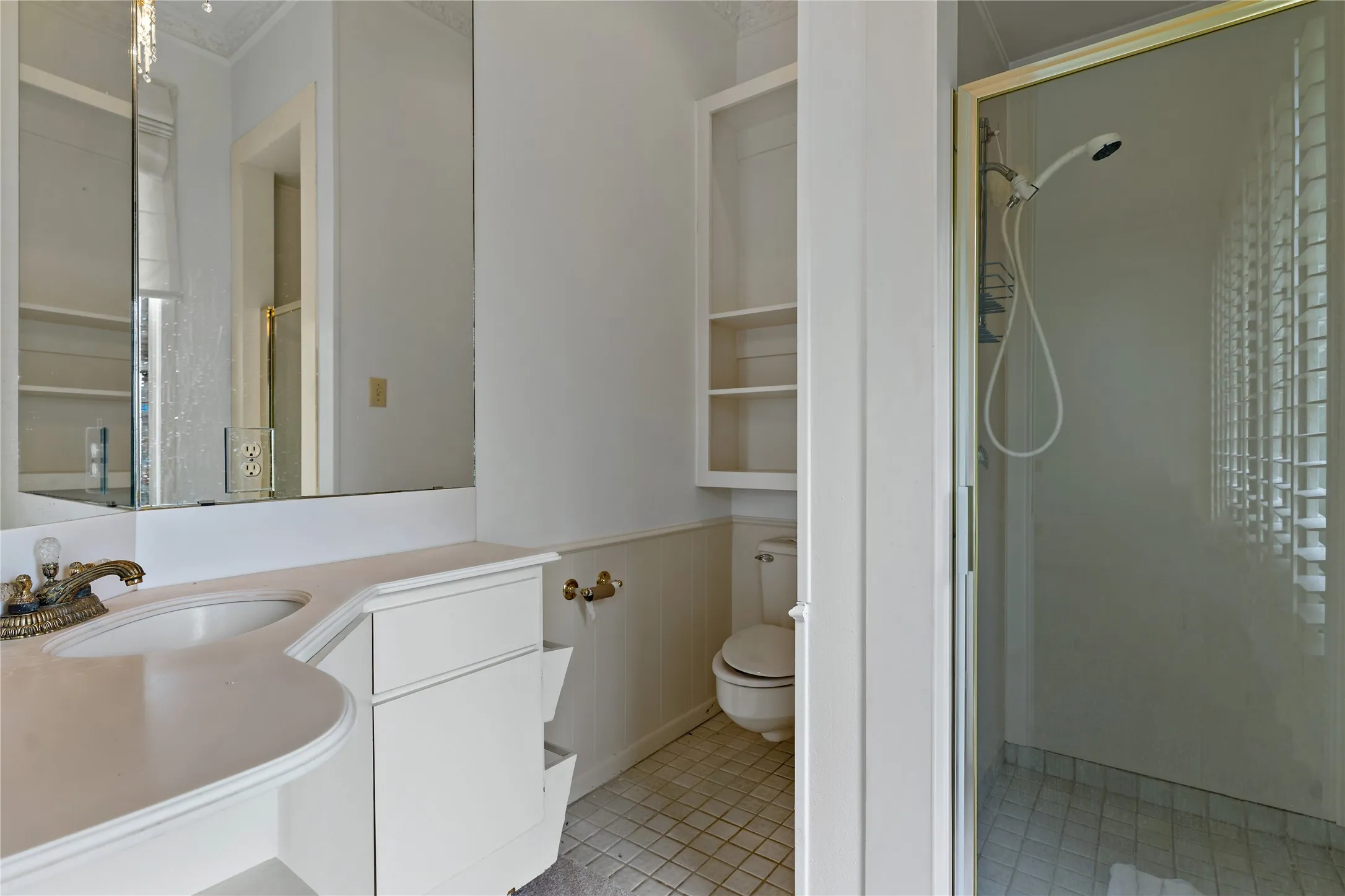 Single Family Residence For Sale in Van Zandt County , 1895 County Road 3601, Edgewood, Texas 75117, 3 Bedroom, 5 Bathroom, Garage spaces, 4,998 Sqft, built in 1983, mls#21252321, Real Estate Agent in Edgewood, Homes For Sale in Van Zandt county, Homes For Sale in Edgewood, Realtor in Edgewood Texas, Real Estate Brokerage Independent Realty Texas, Luminita Cordes Realtor
